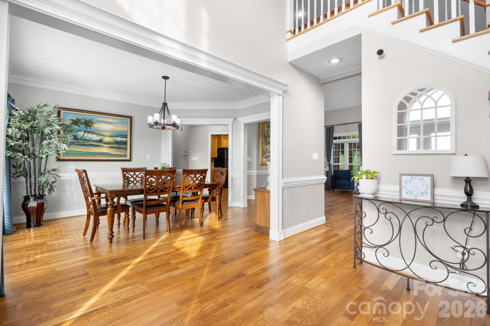 2696 Charleston Court — Claremont