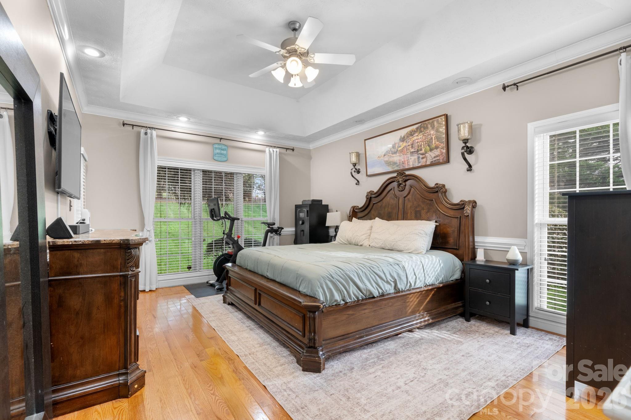 2696 Charleston Court — Claremont