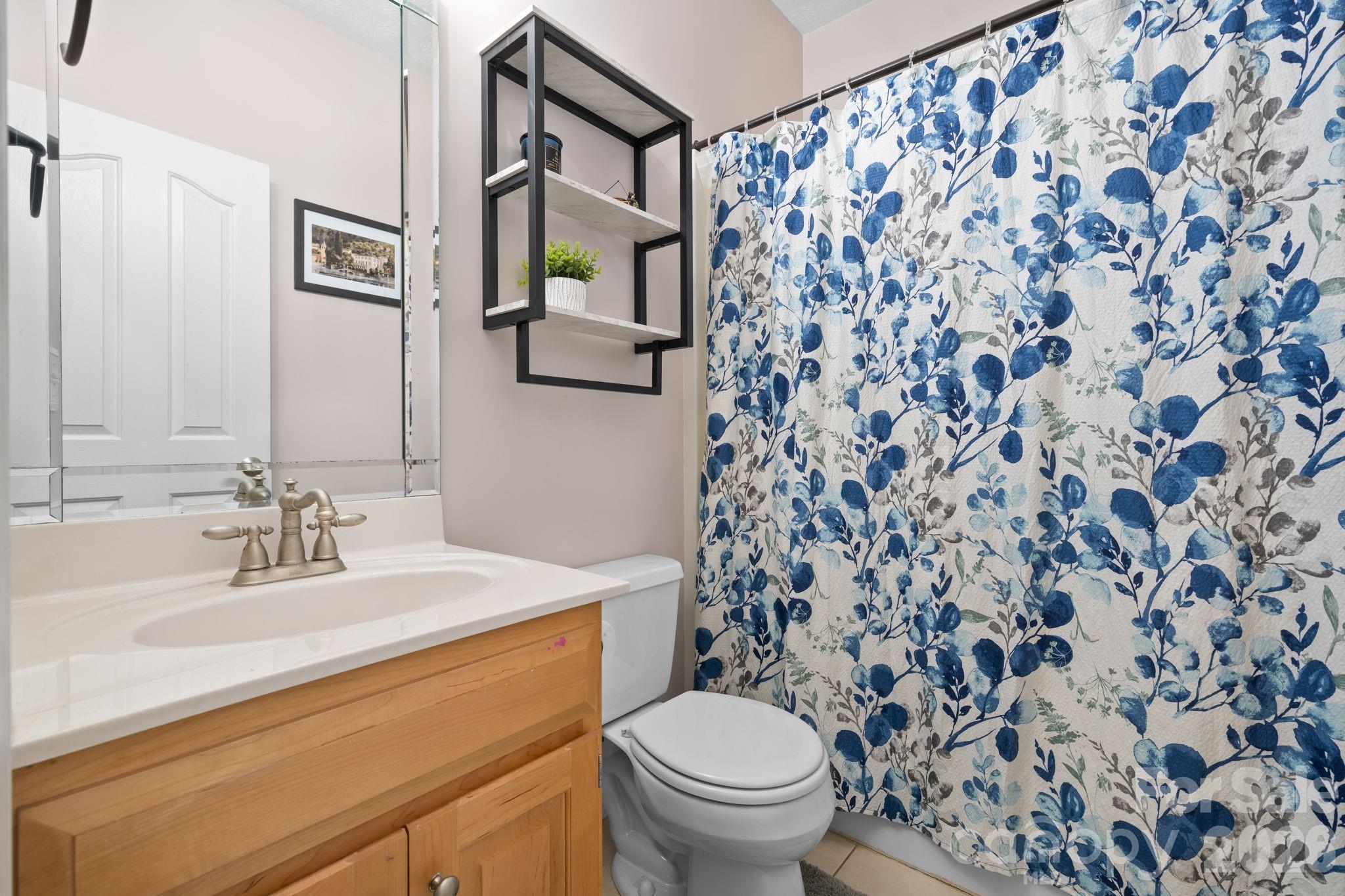 2696 Charleston Court — Claremont
