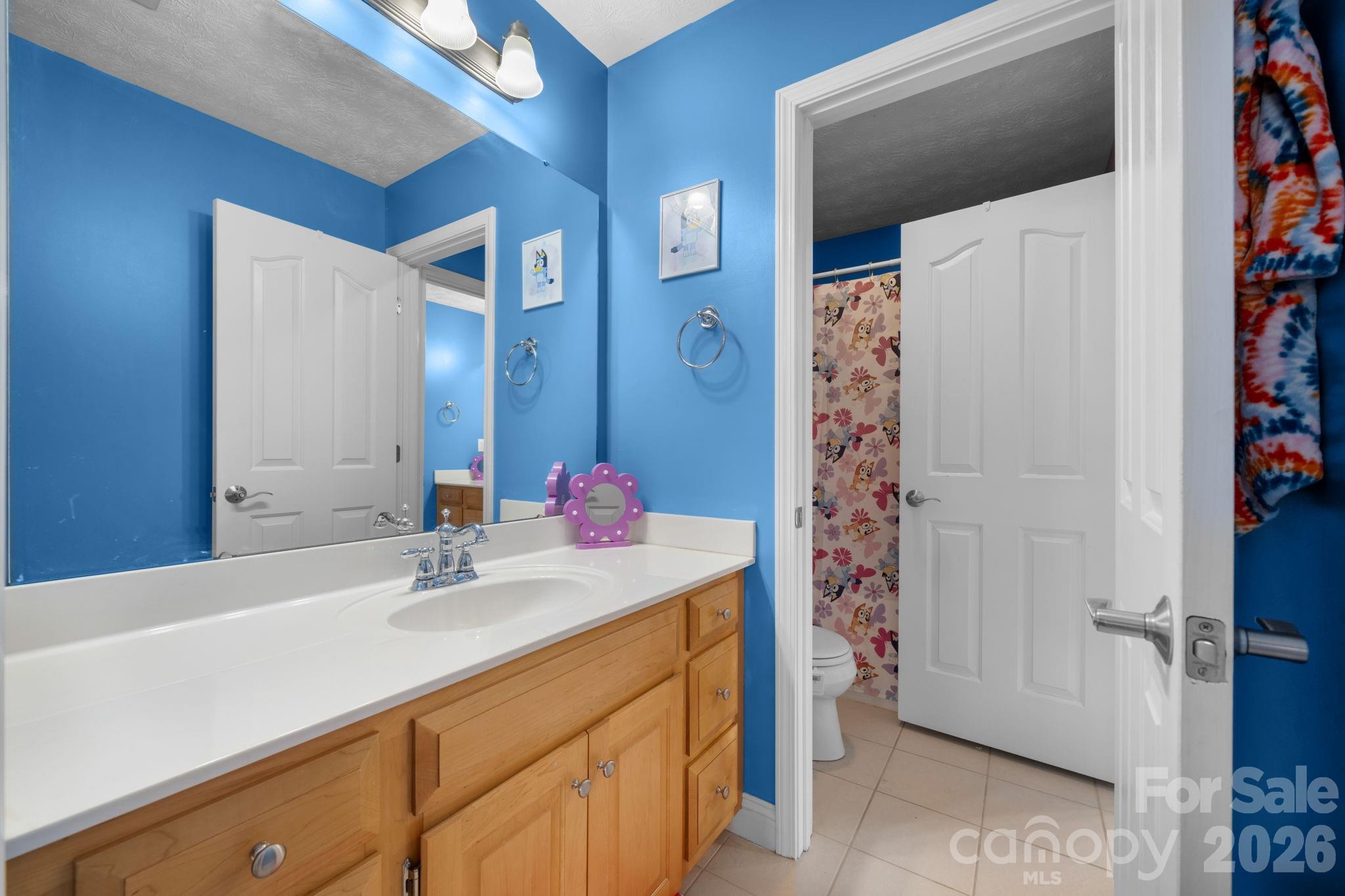 2696 Charleston Court — Claremont