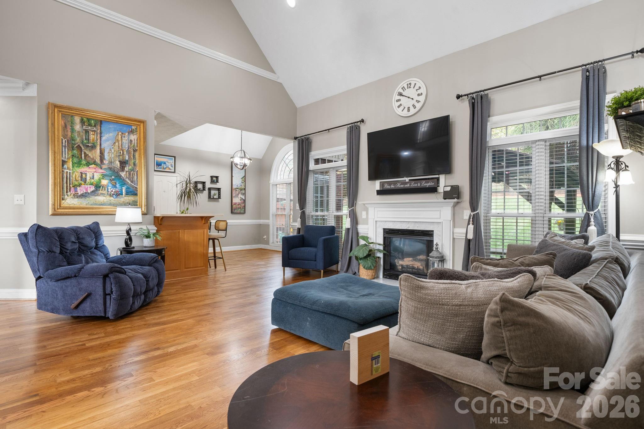 2696 Charleston Court — Claremont