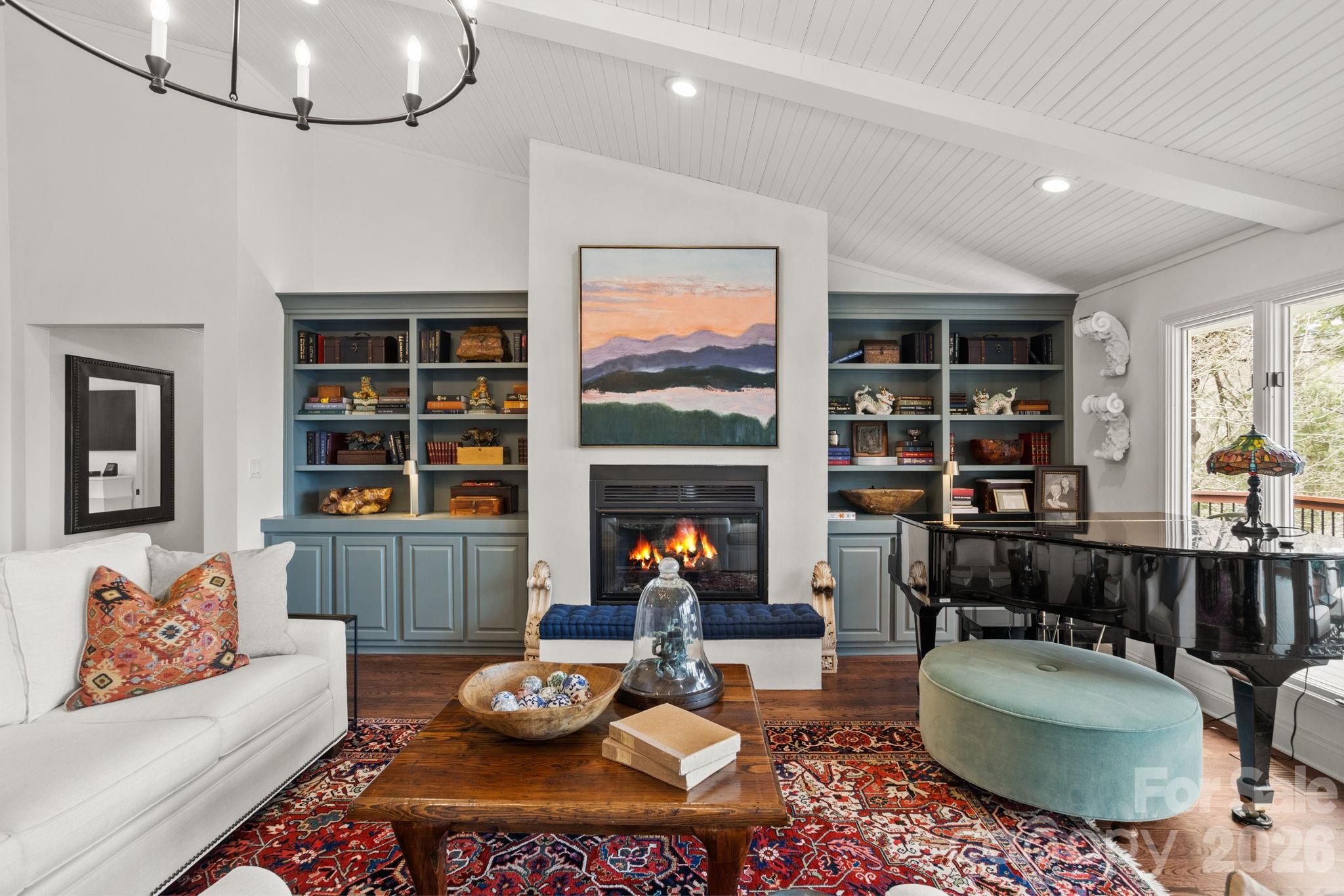 171 Old Hillside Lane — Flat Rock