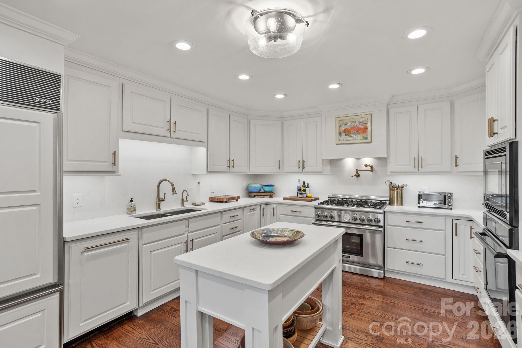 171 Old Hillside Lane — Flat Rock