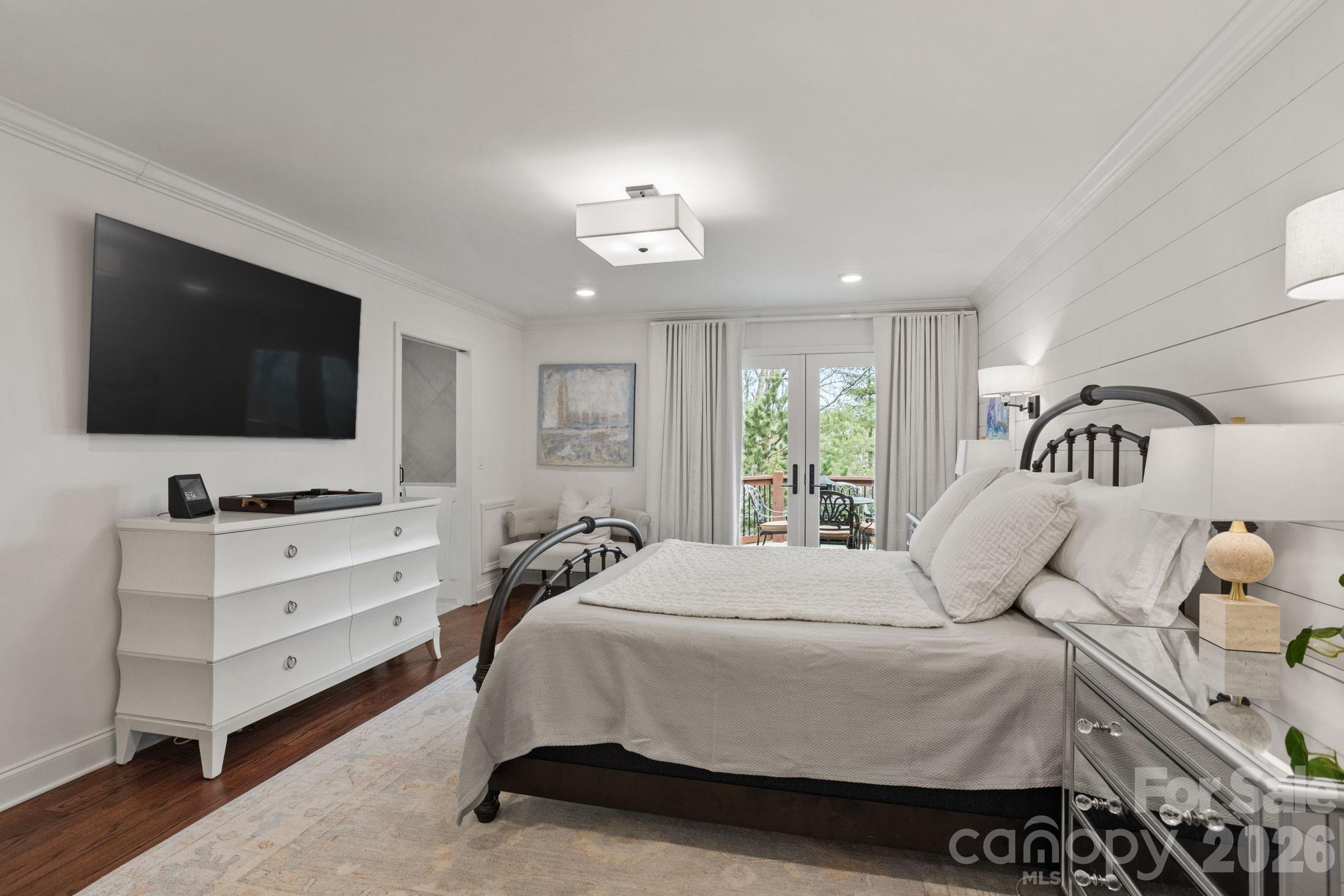 171 Old Hillside Lane — Flat Rock