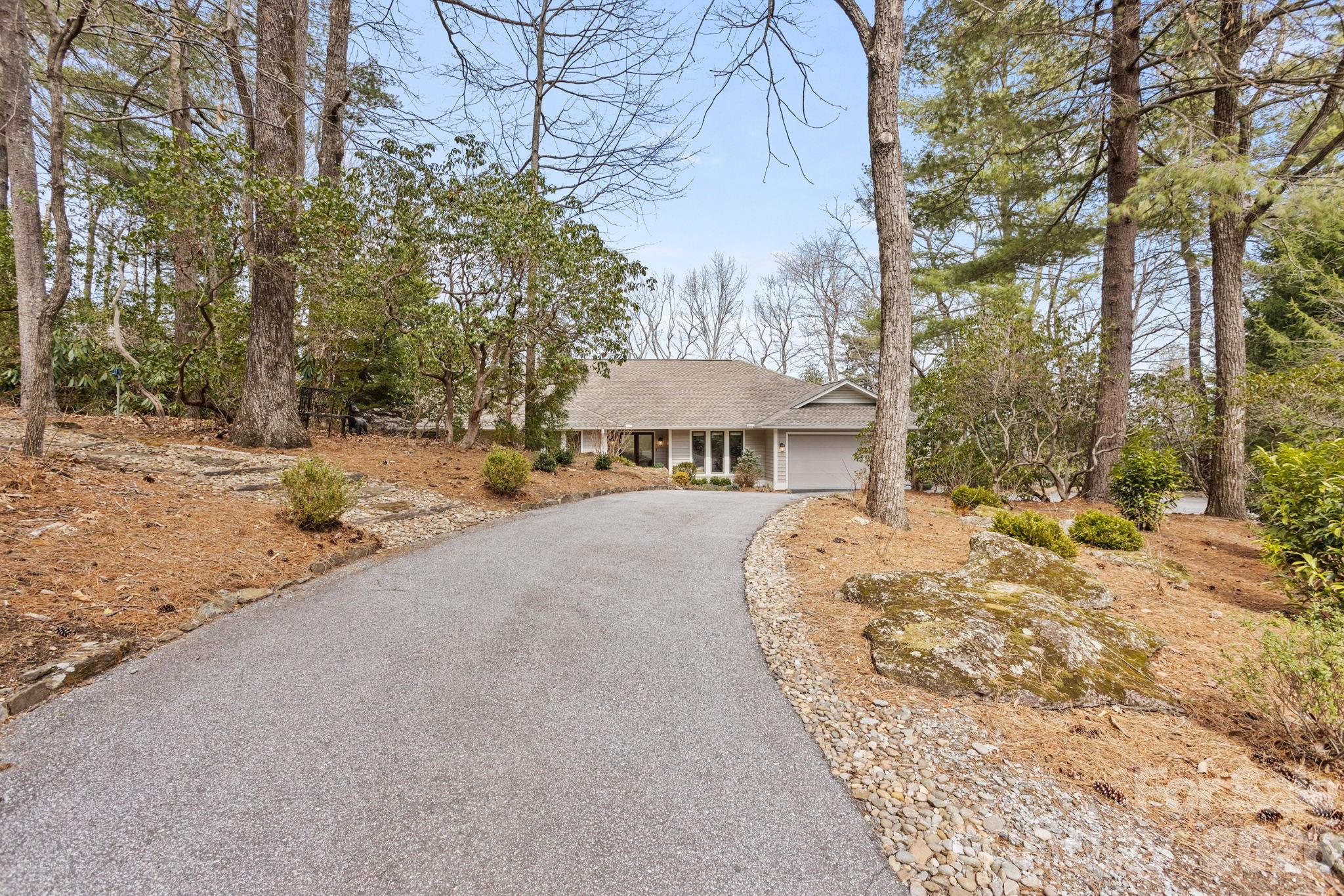171 Old Hillside Lane — Flat Rock