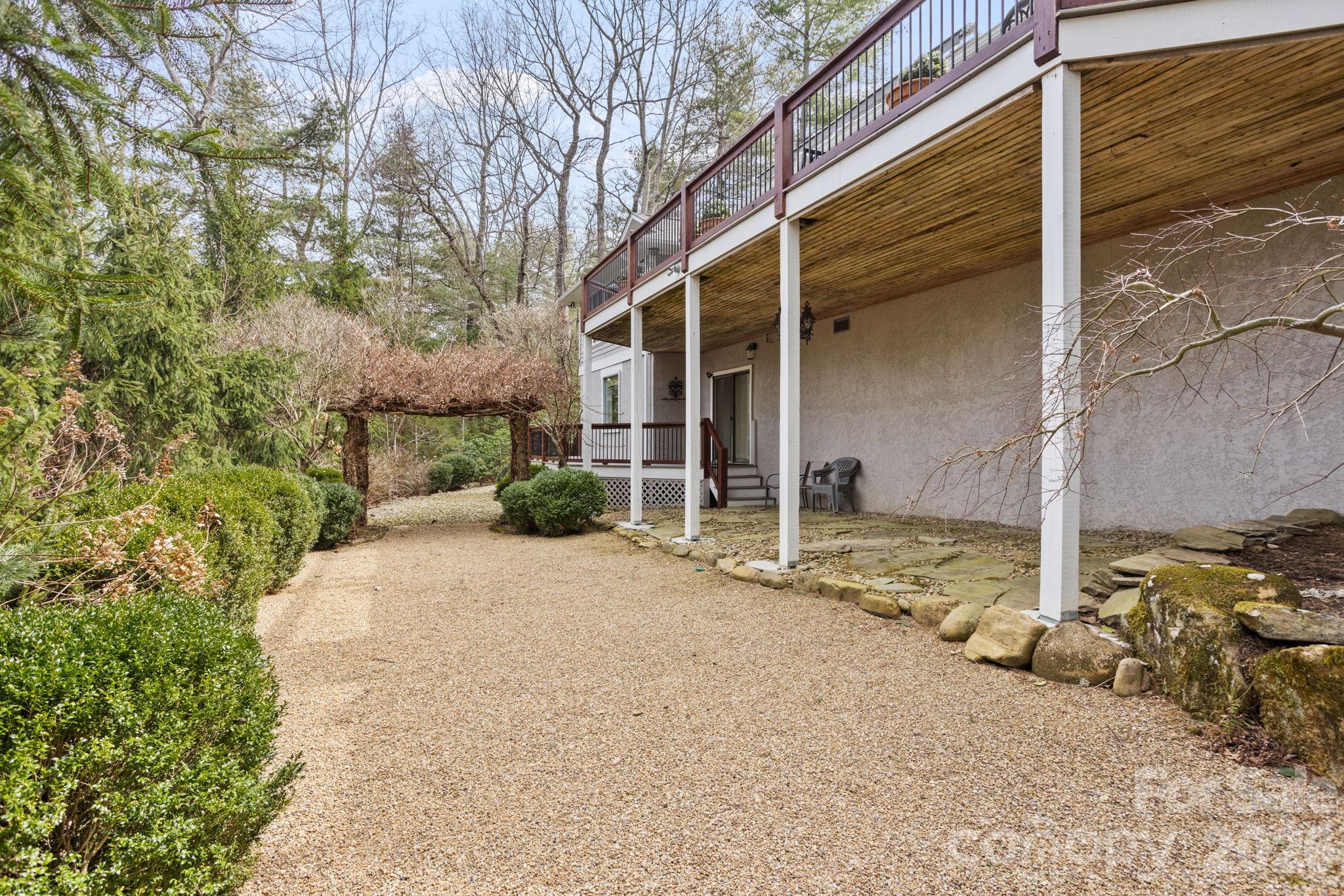 171 Old Hillside Lane — Flat Rock