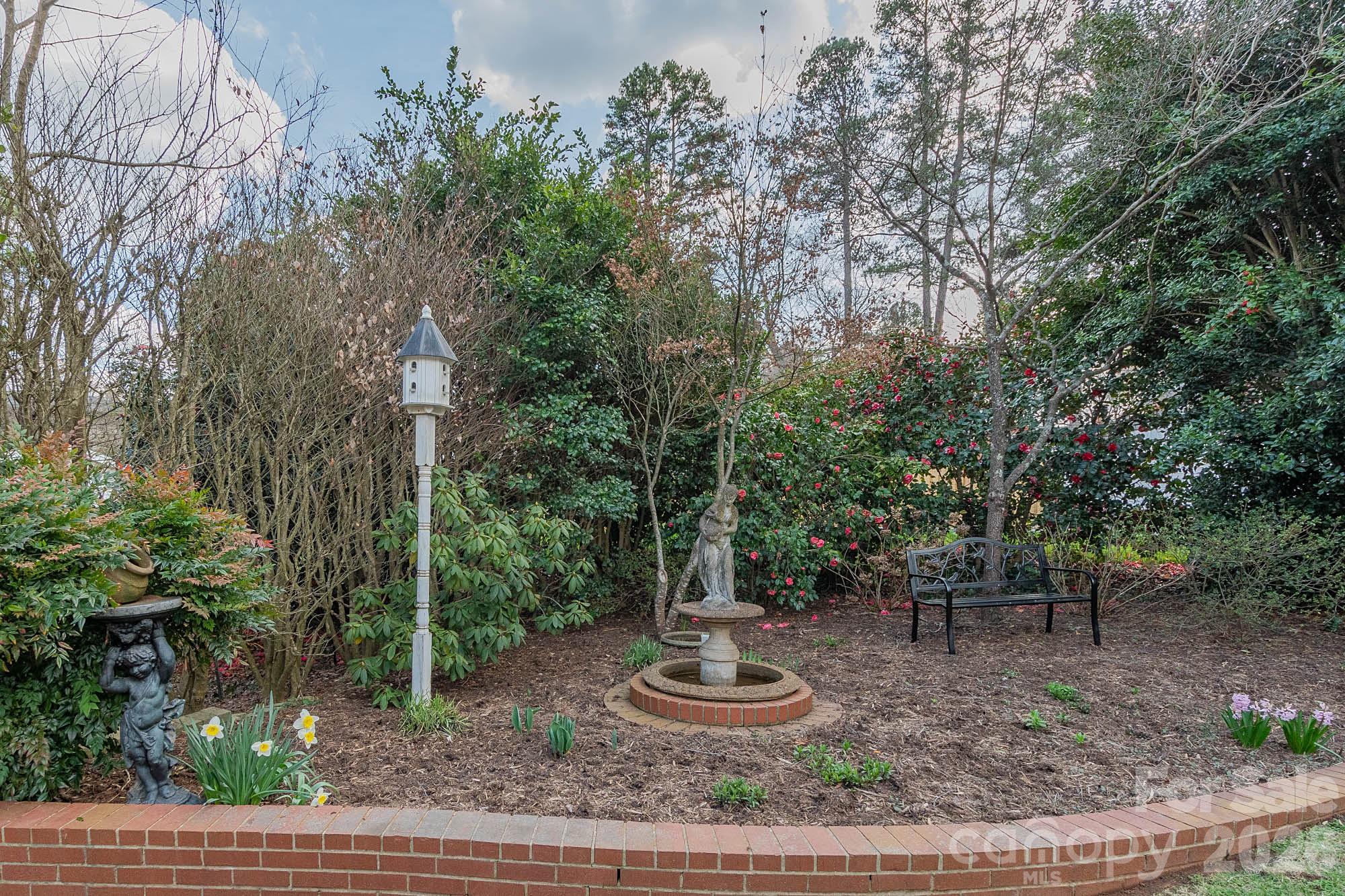 403 Weaver Drive — Lexington