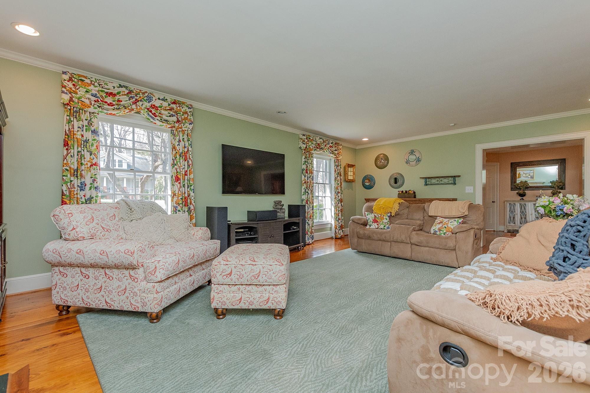 403 Weaver Drive — Lexington