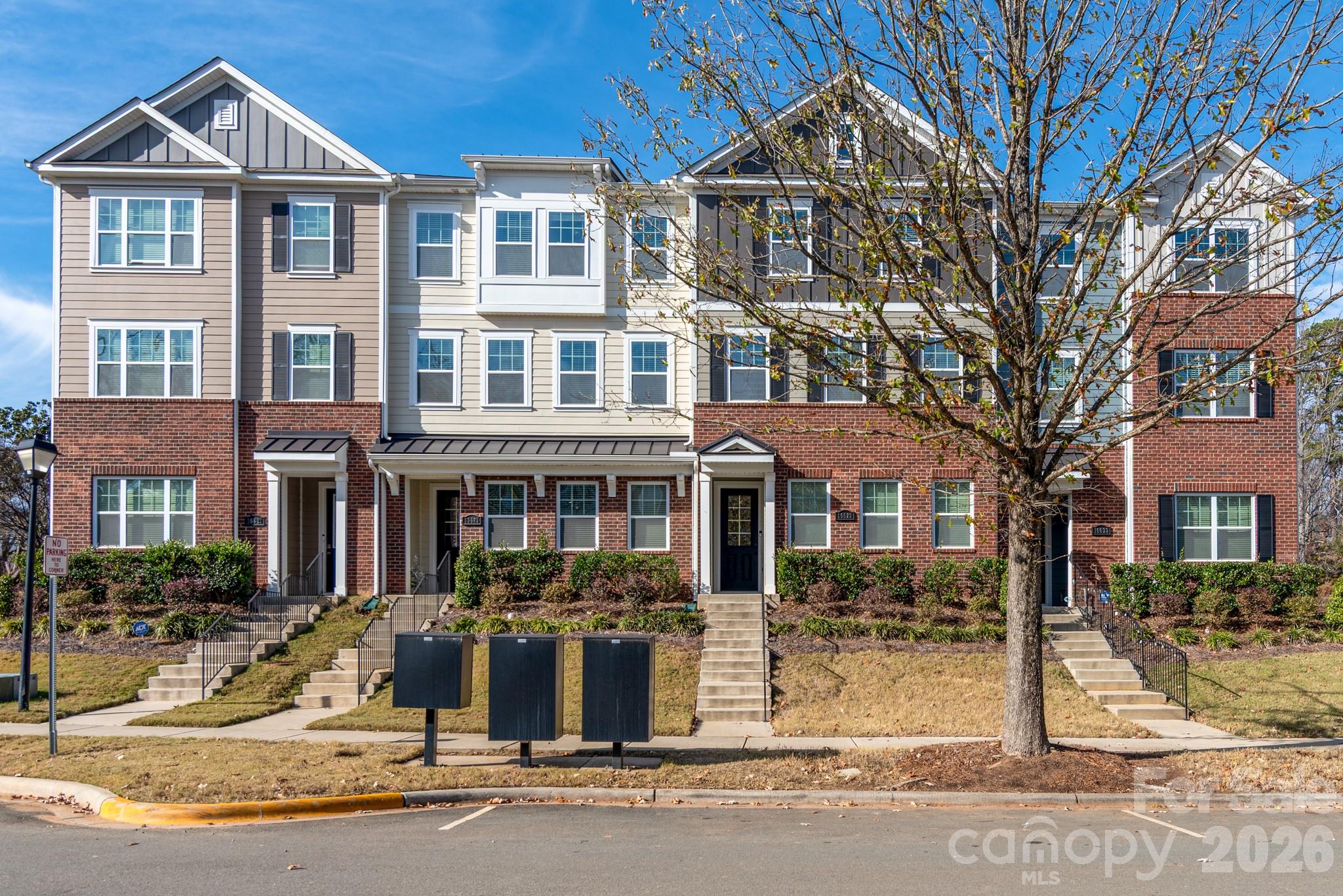 16629 Summers Walk Boulevard — Davidson