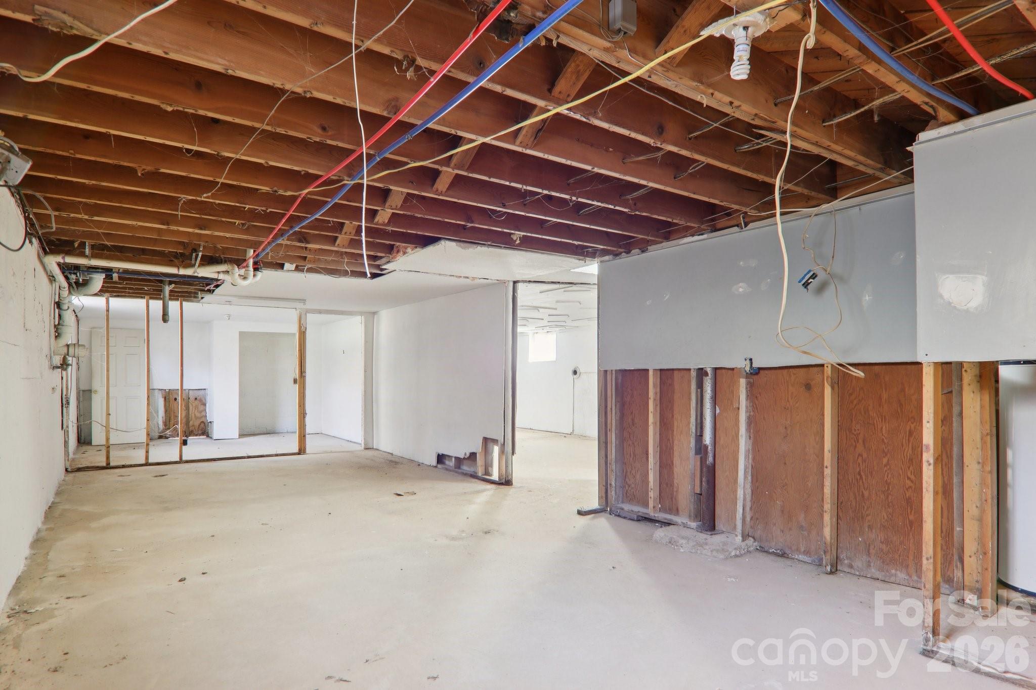 541 Paragon Parkway — Waynesville