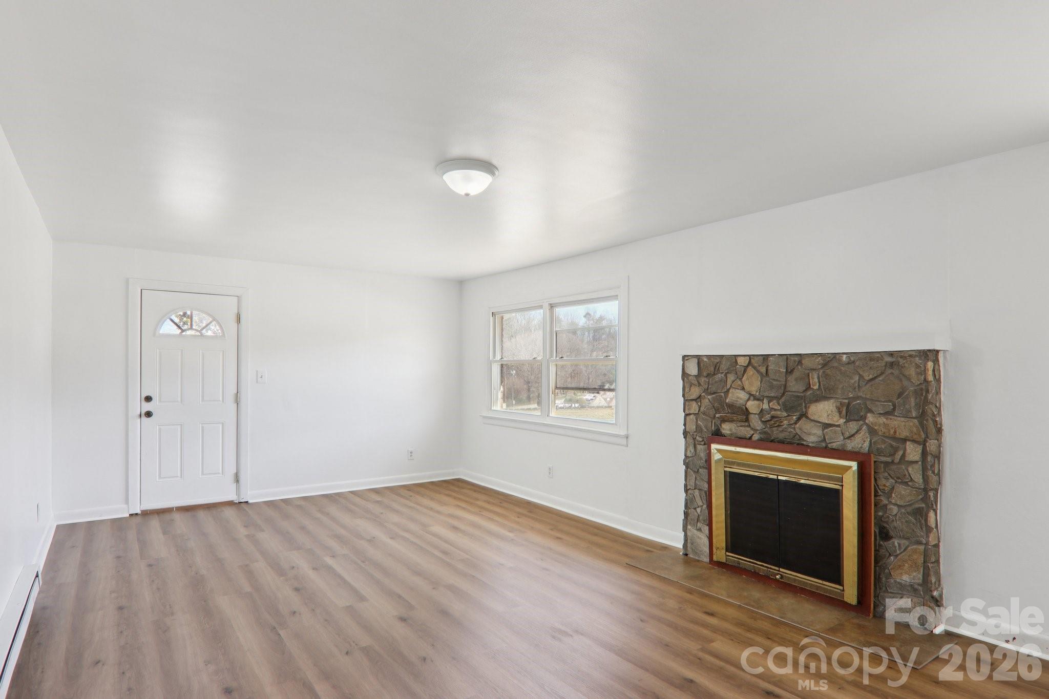 541 Paragon Parkway — Waynesville