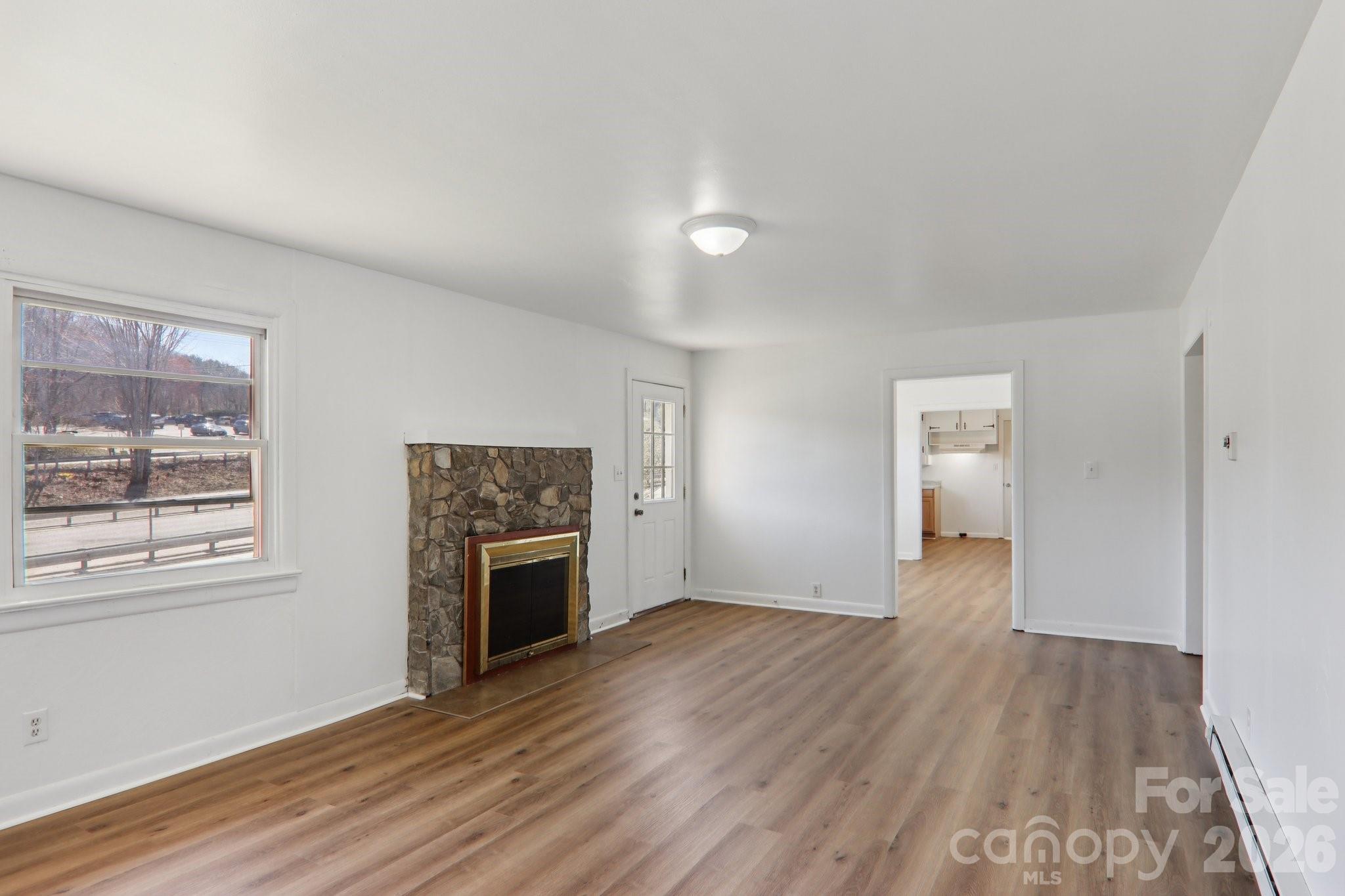 541 Paragon Parkway — Waynesville