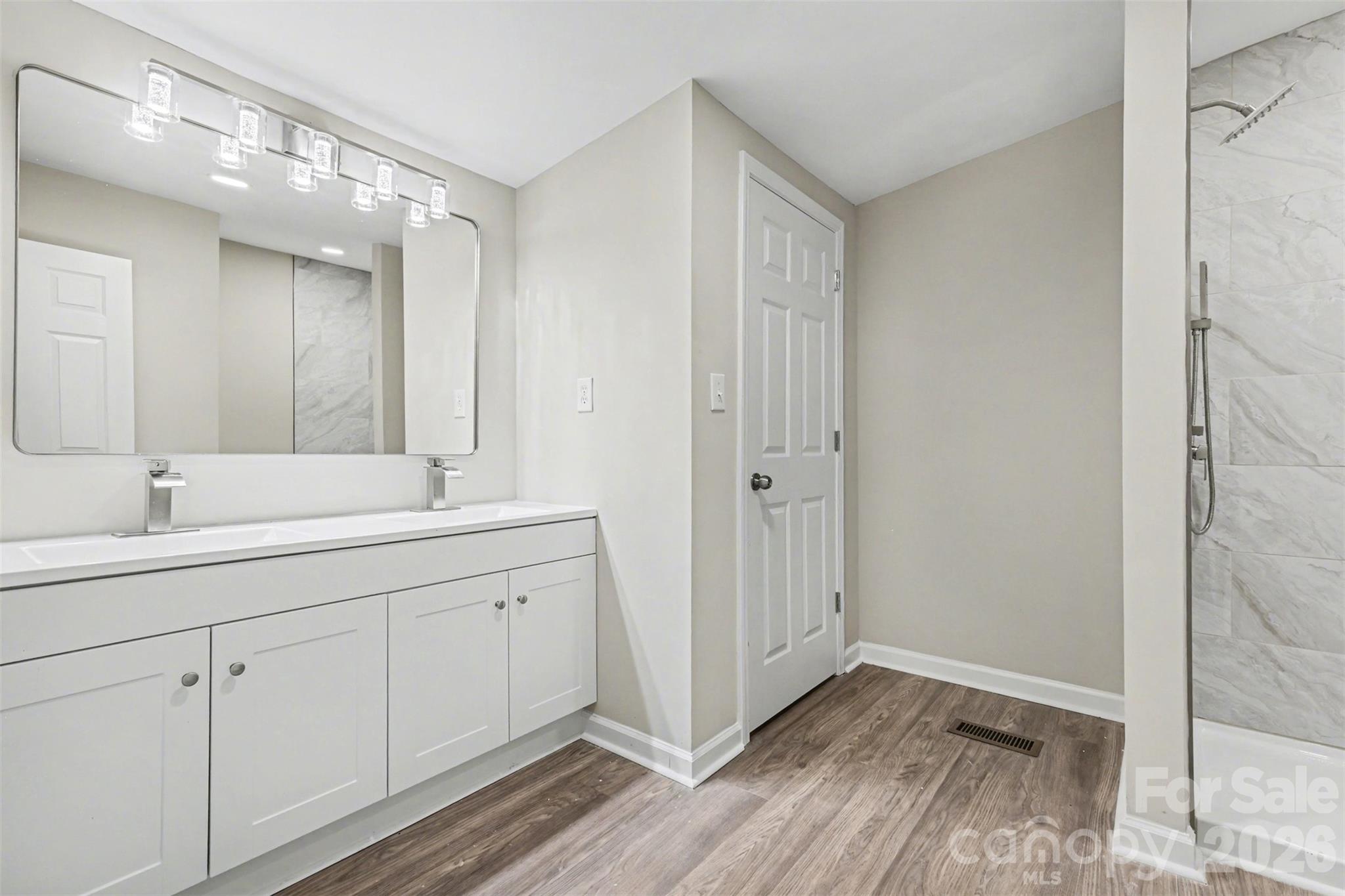 5050 Park Creek Drive — Mount Holly