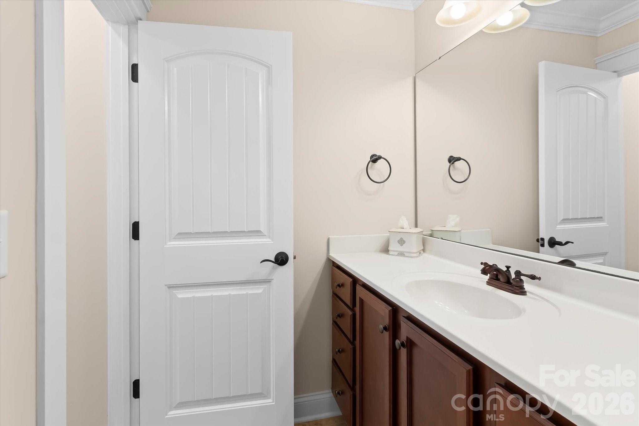 170 Kenway Loop — Mooresville