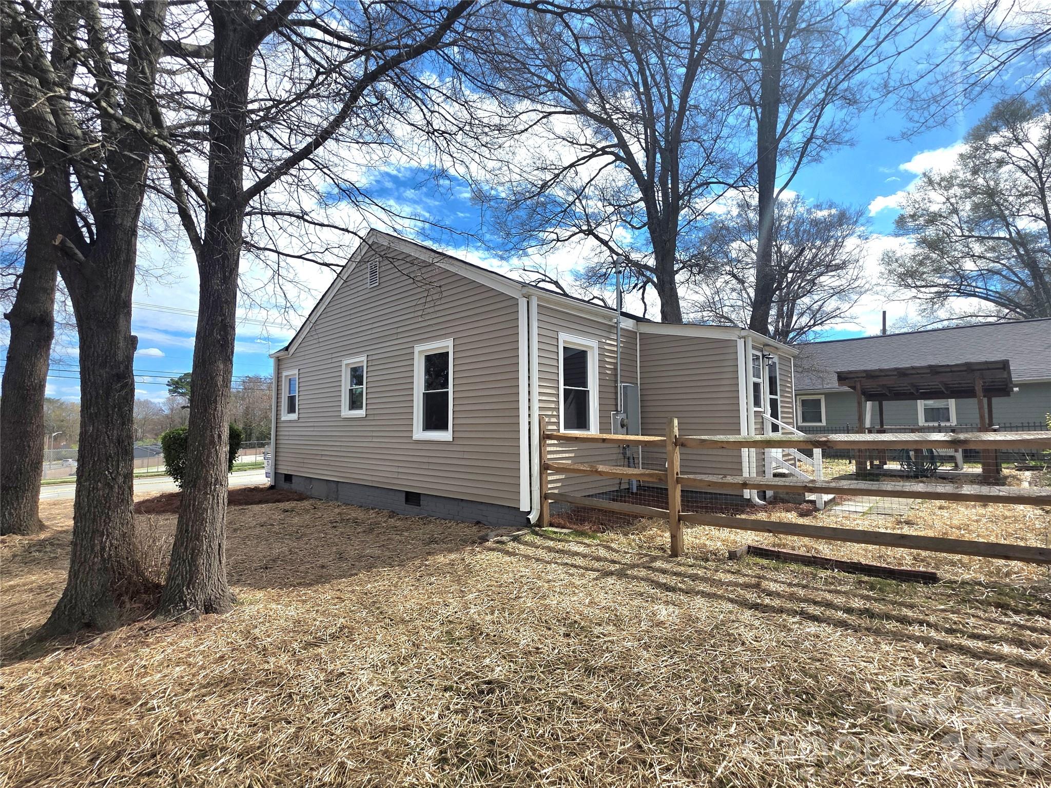 601 Linwood Road — Gastonia