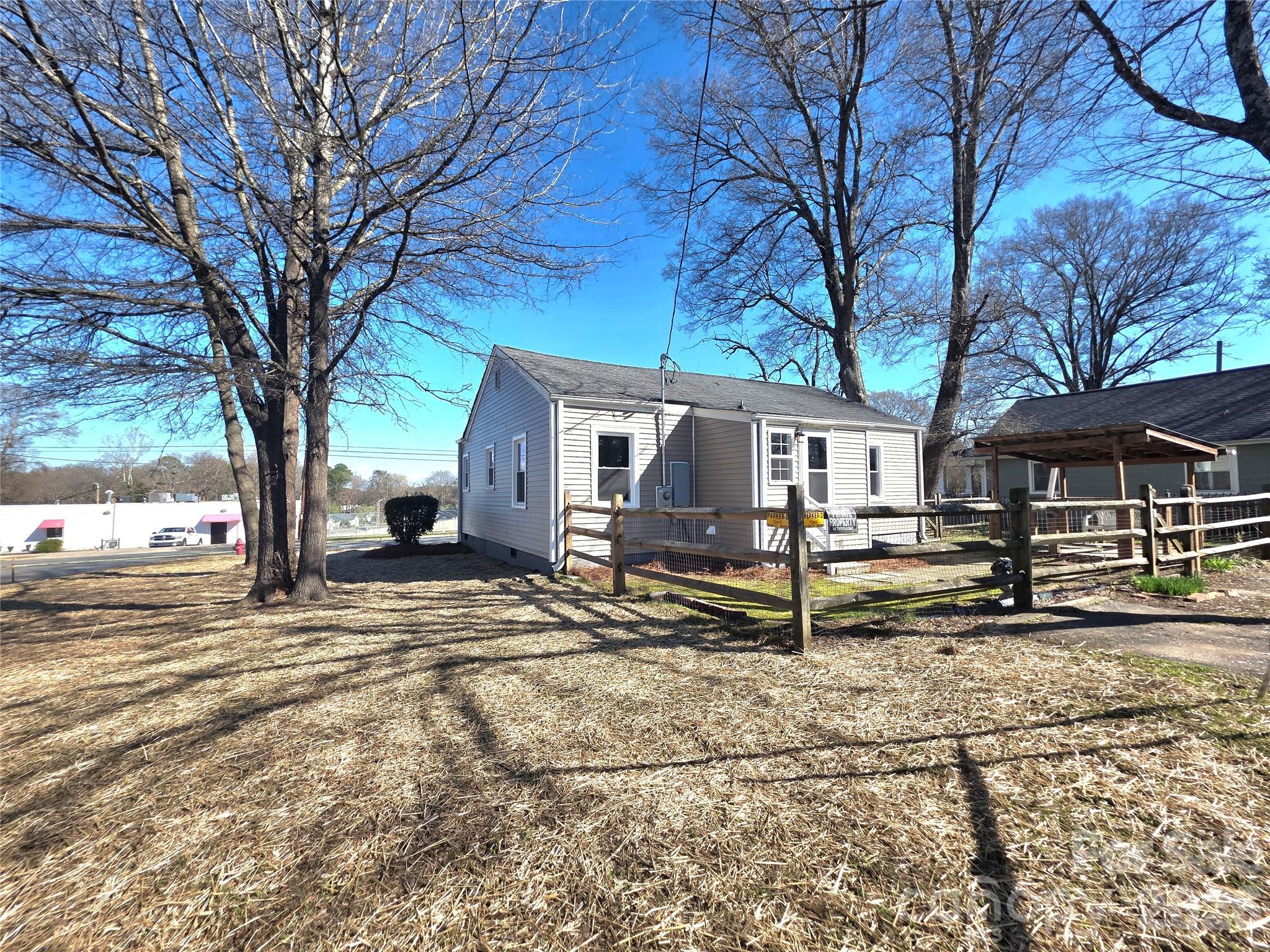 601 Linwood Road — Gastonia