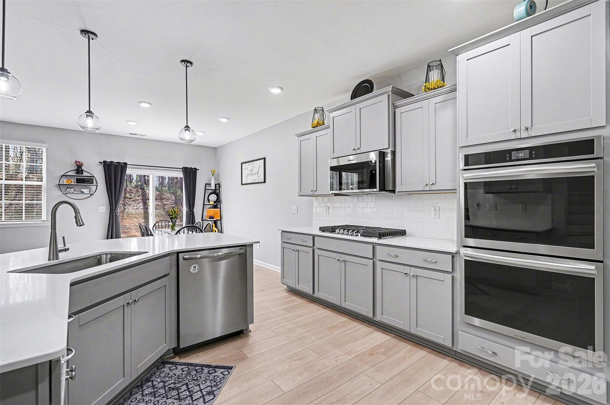 310 Hamptons Cove Road — Troutman