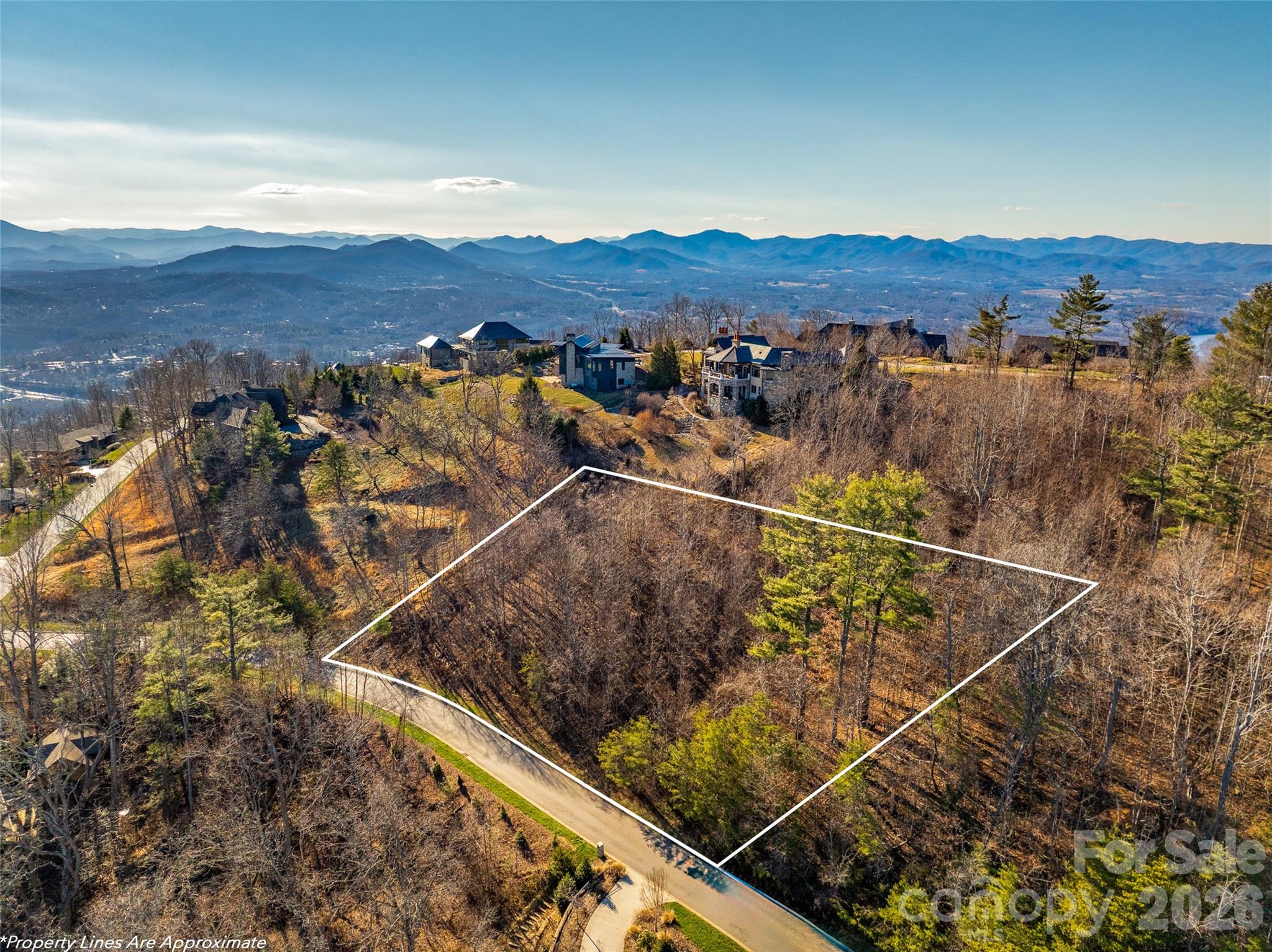 167 Summit Tower Circle — Asheville