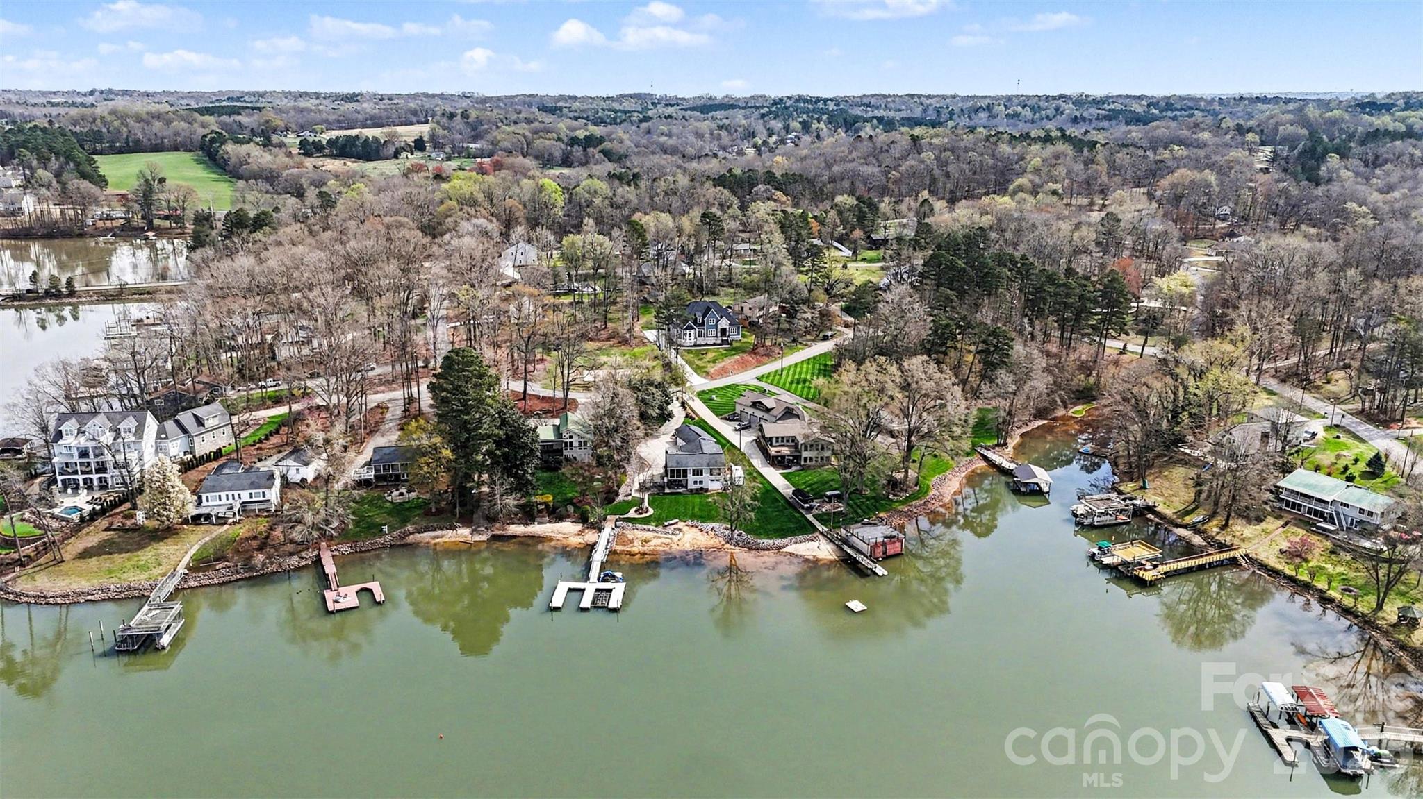 149 Shady Cove Road — Troutman
