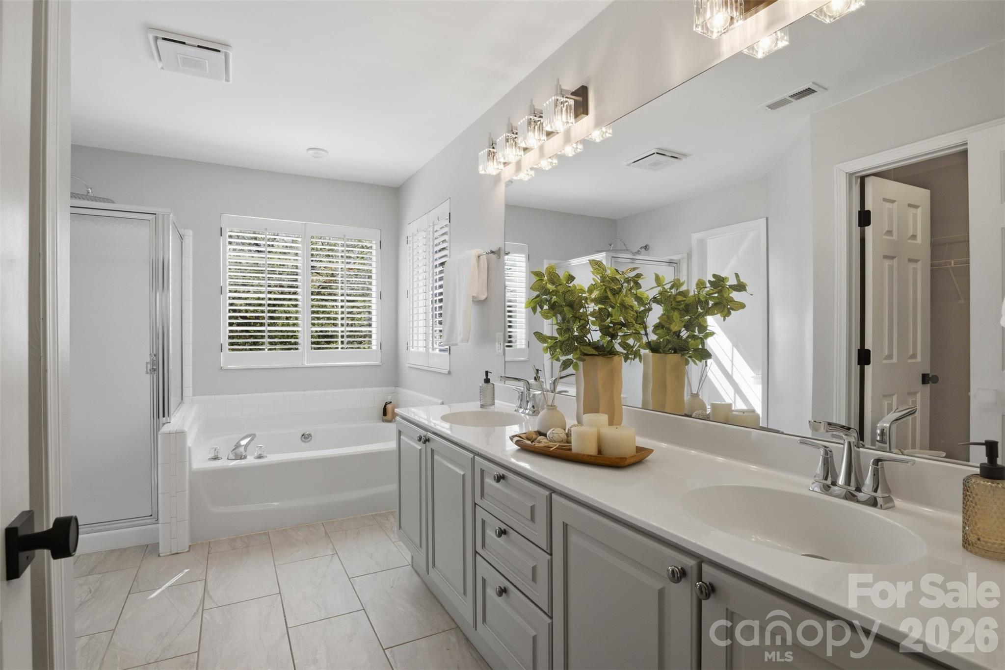 12238 Taos Court — Charlotte