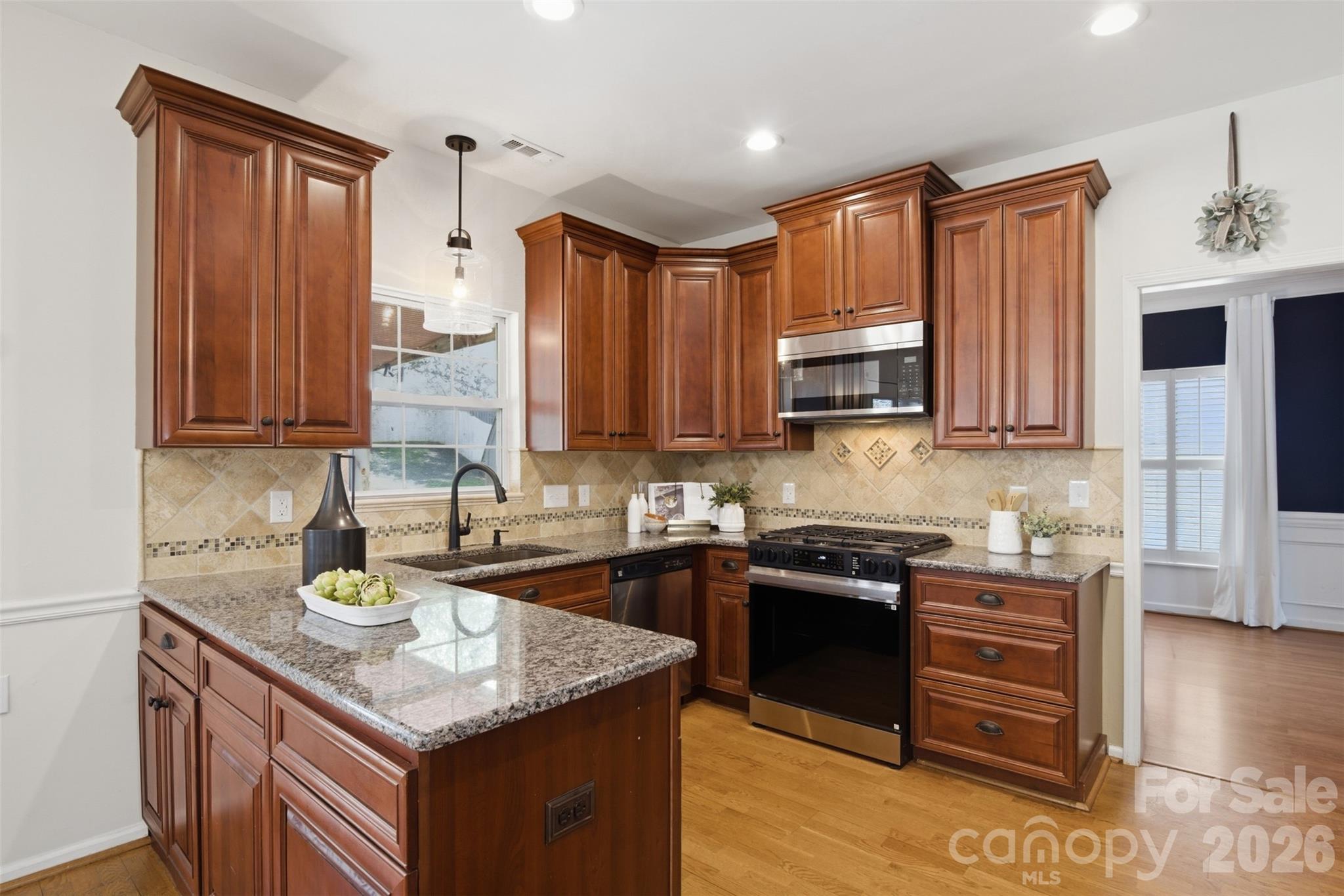 12238 Taos Court — Charlotte