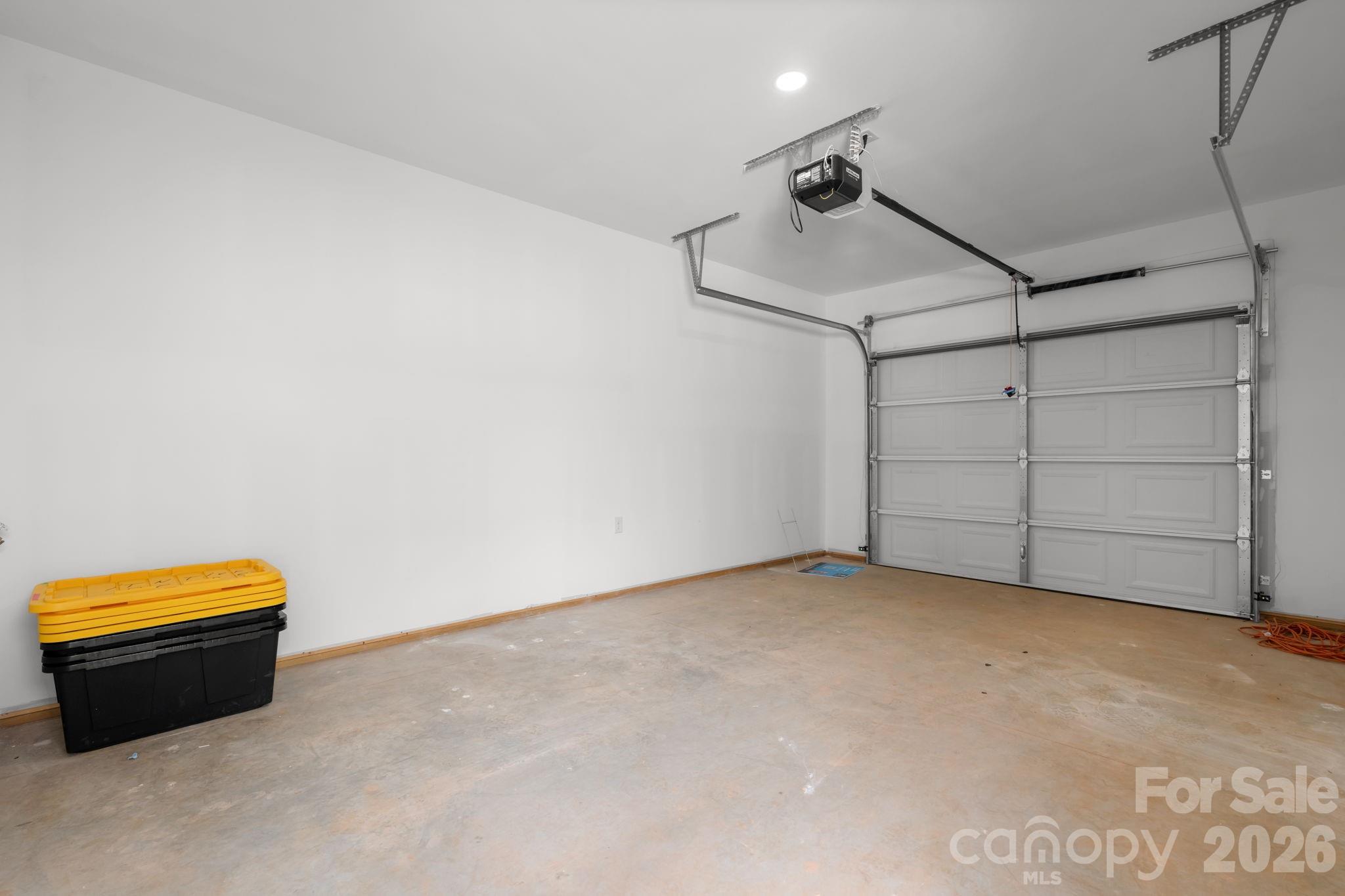 2117 24th Street Lane SE — Hickory