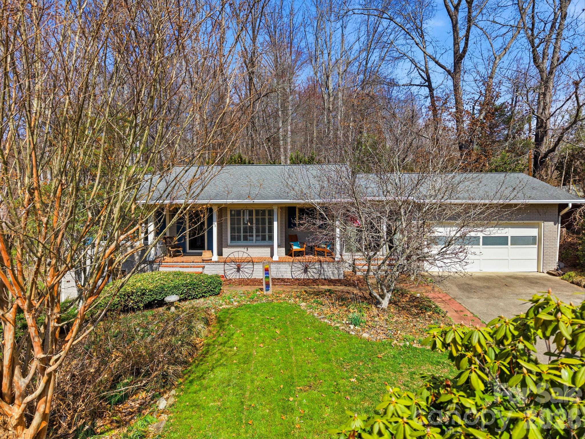 65 Westend Circle — Waynesville