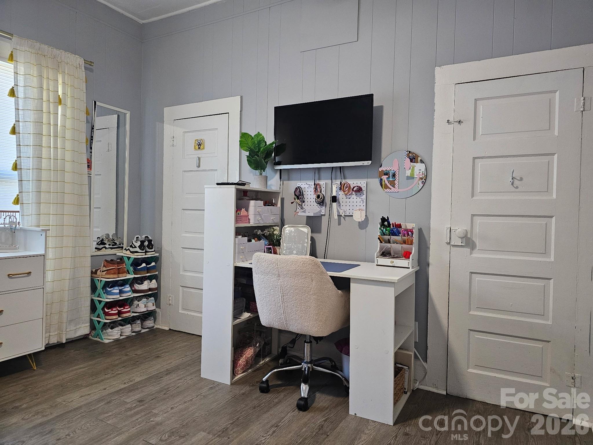 213 Colombo Street NW — Valdese