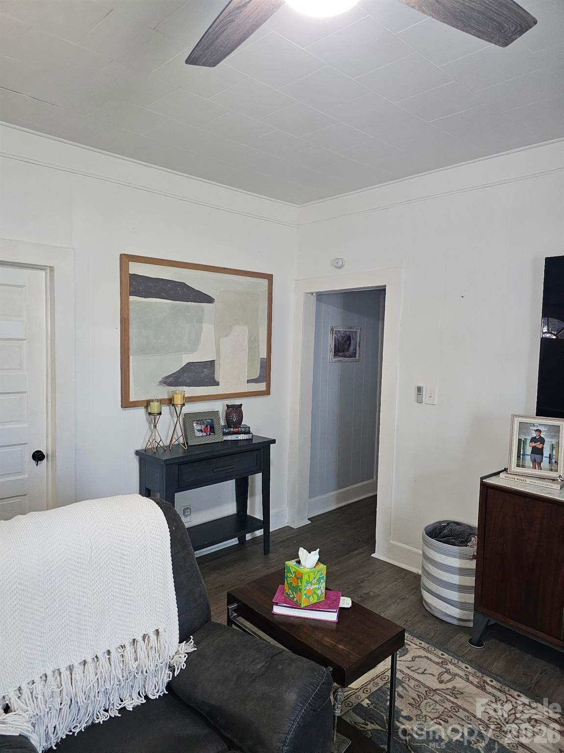 213 Colombo Street NW — Valdese