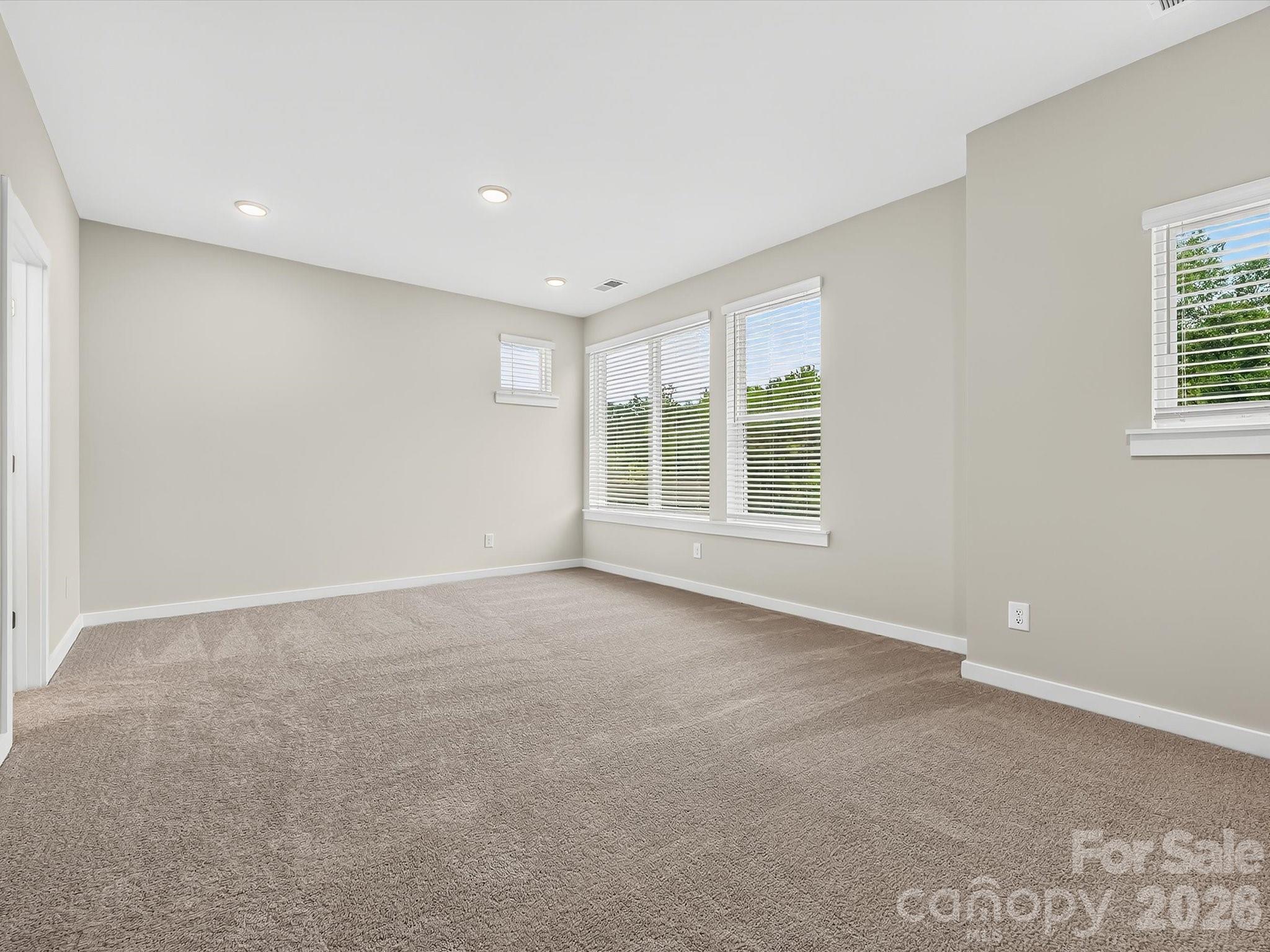 1144 Bismuth Lane — Charlotte