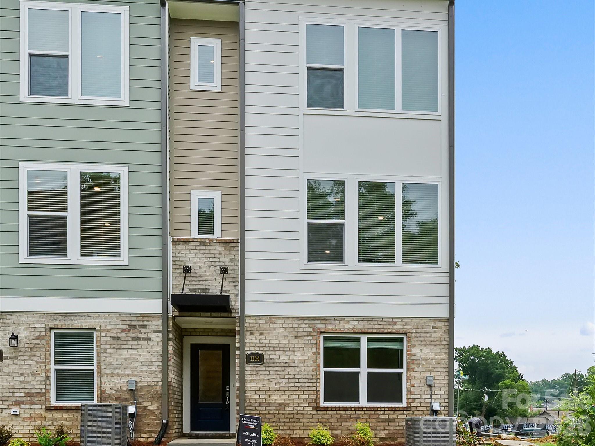 1144 Bismuth Lane — Charlotte
