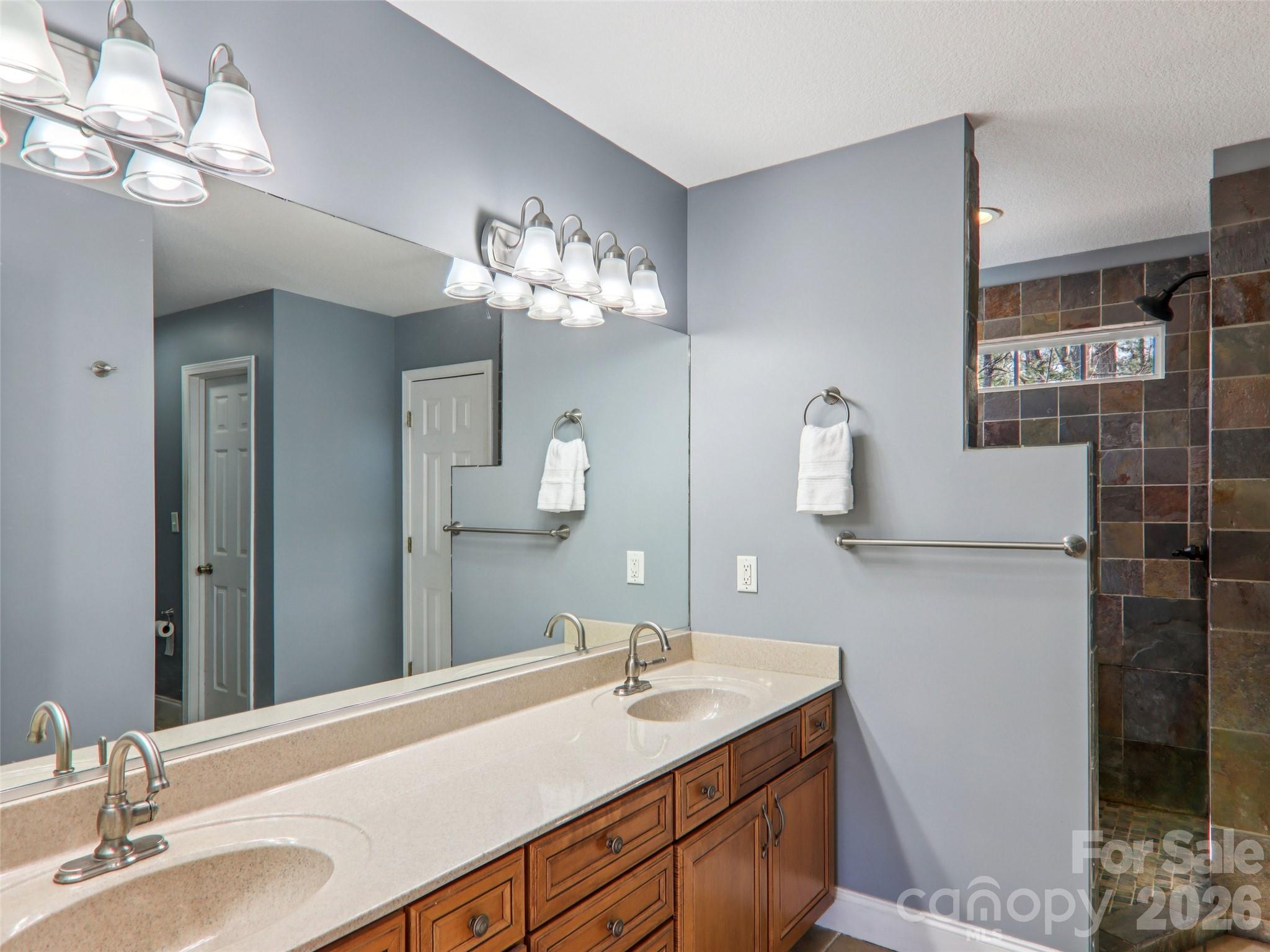 74 Woodson Drive — Mars Hill