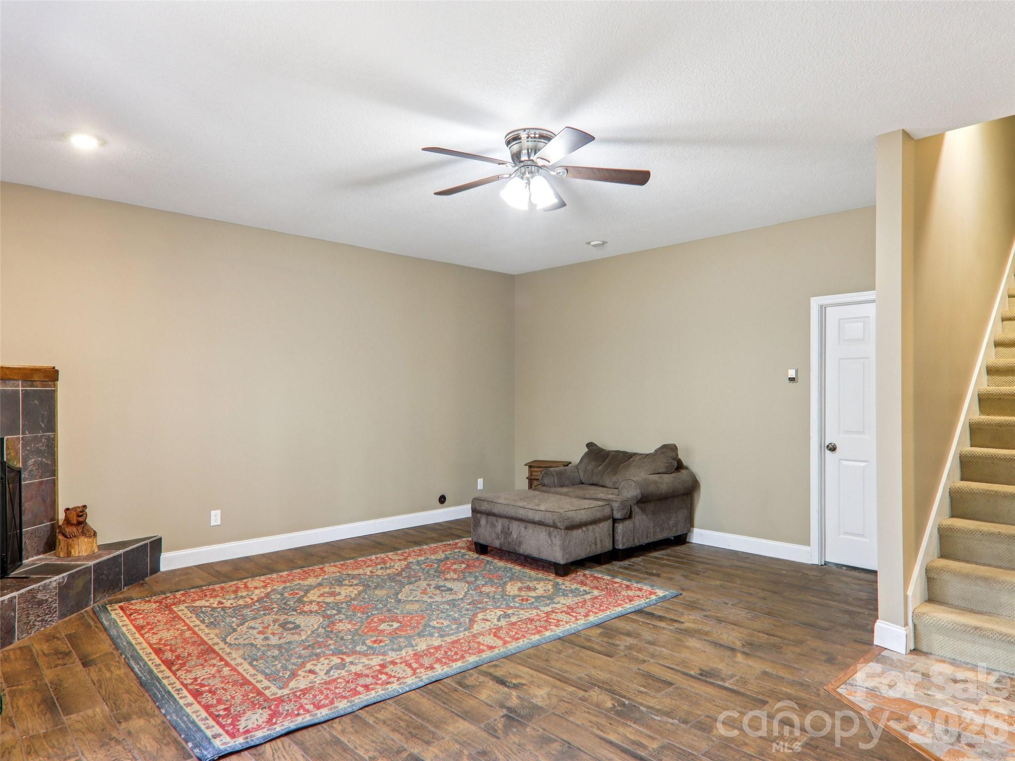 74 Woodson Drive — Mars Hill