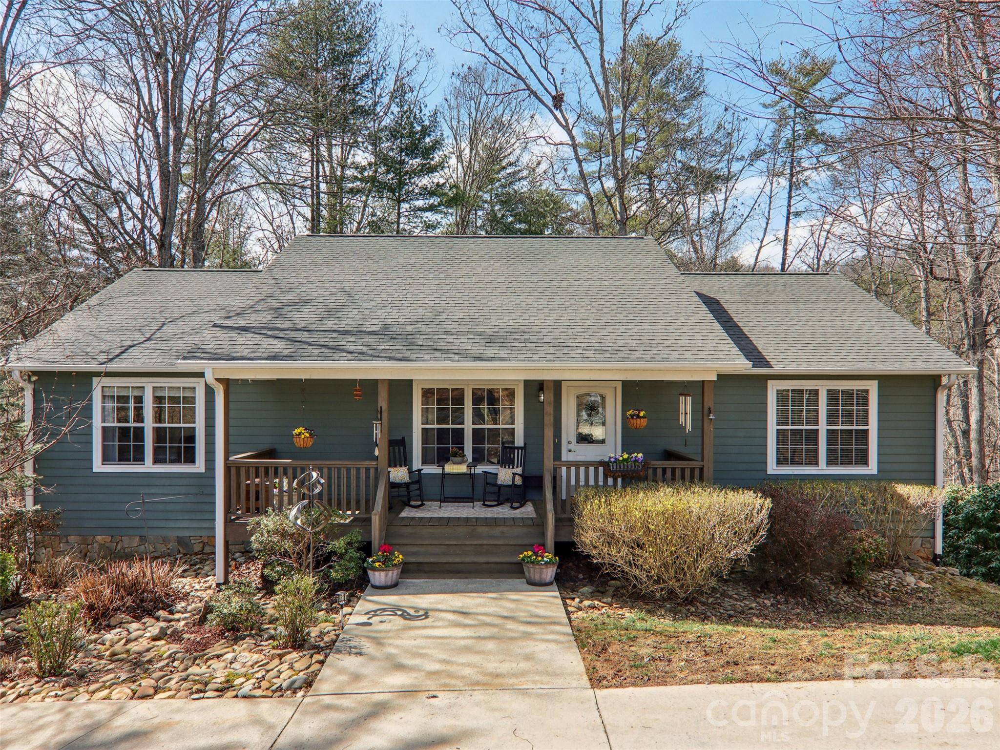 74 Woodson Drive — Mars Hill