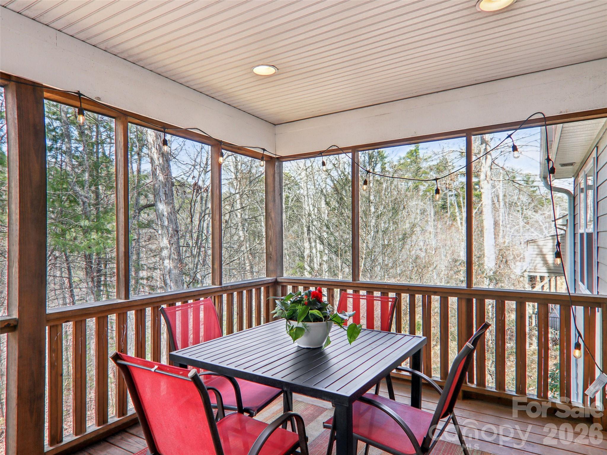 74 Woodson Drive — Mars Hill