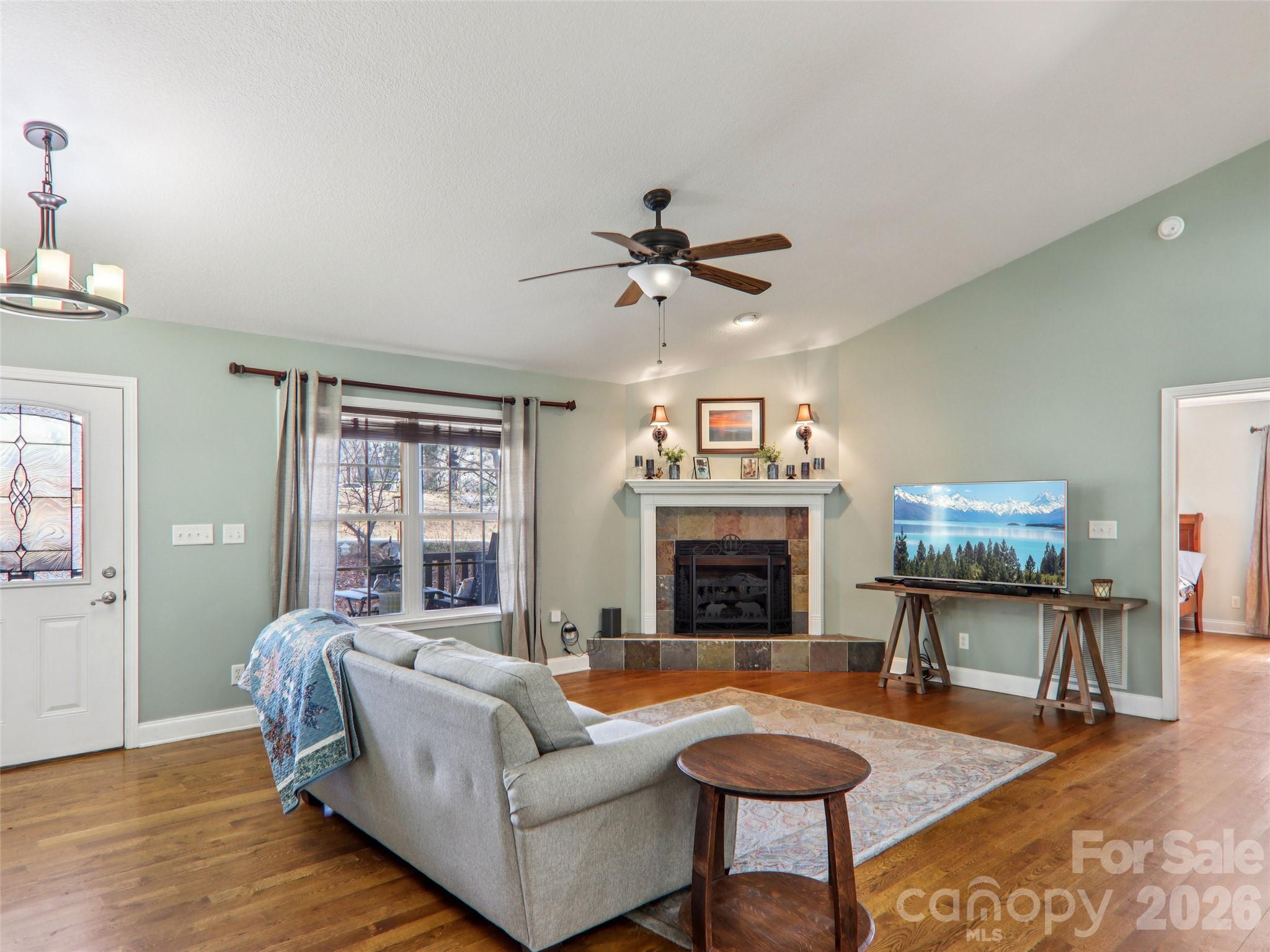 74 Woodson Drive — Mars Hill