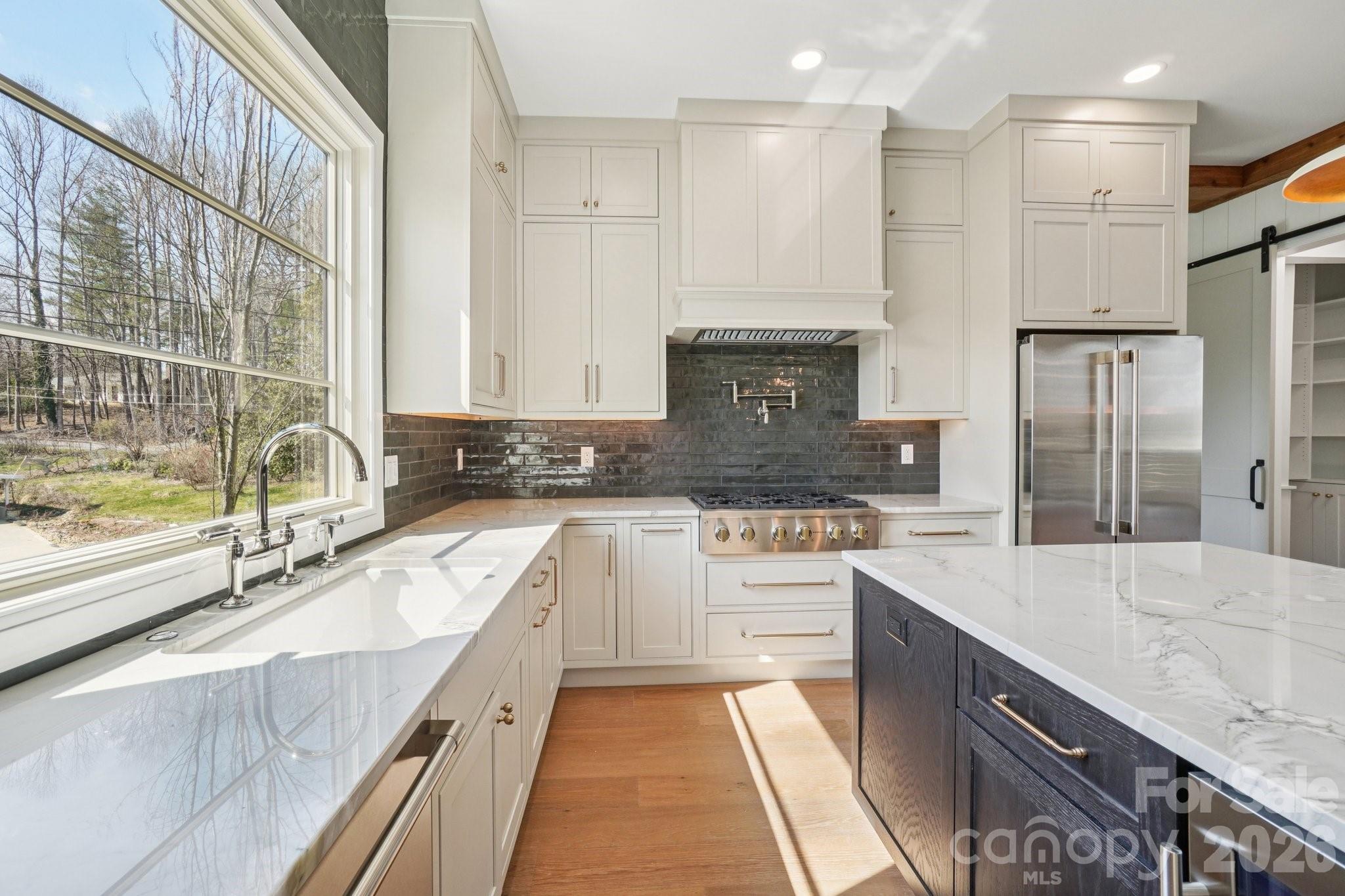 272 Glazener Road — Brevard