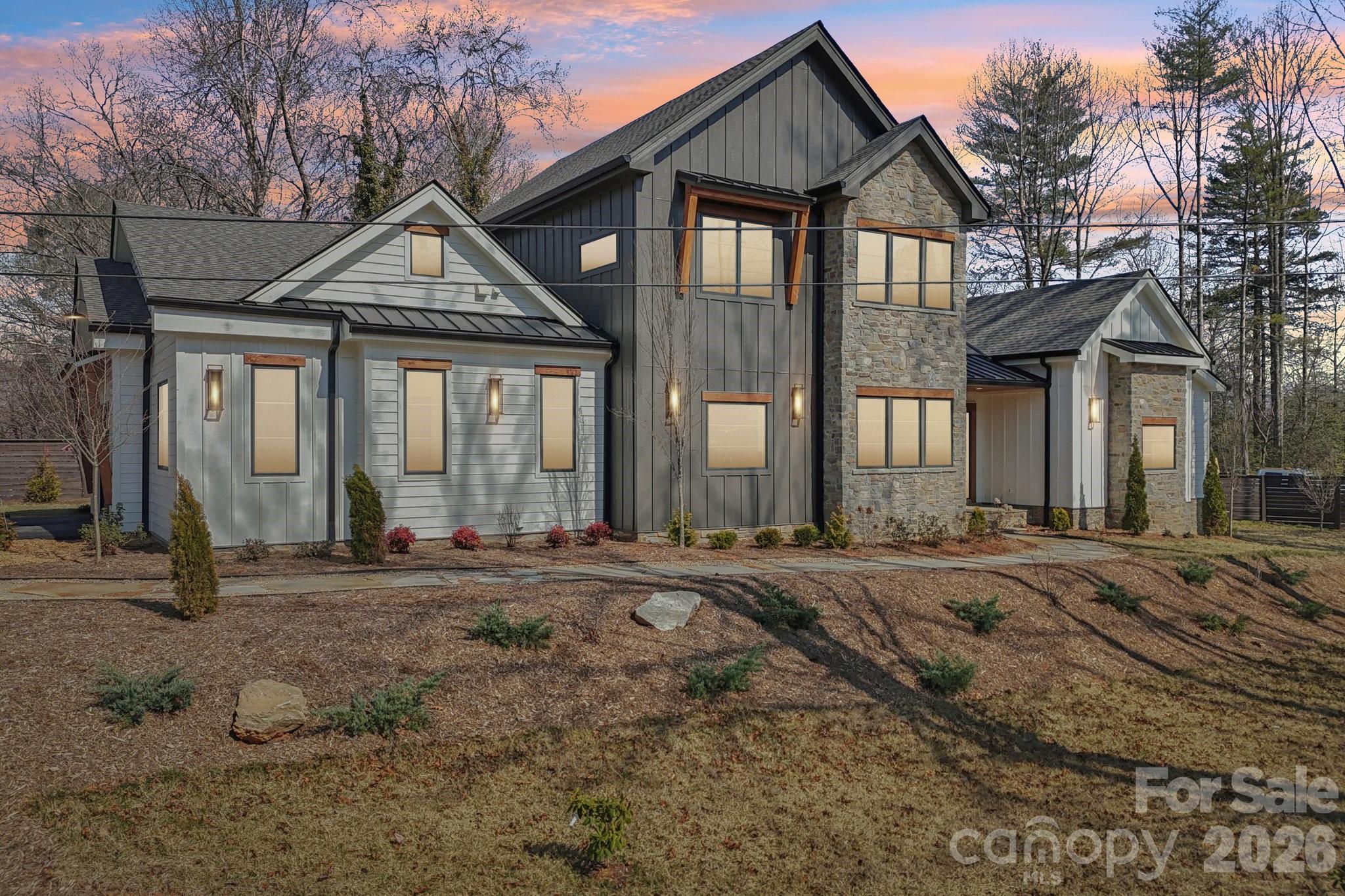 272 Glazener Road — Brevard