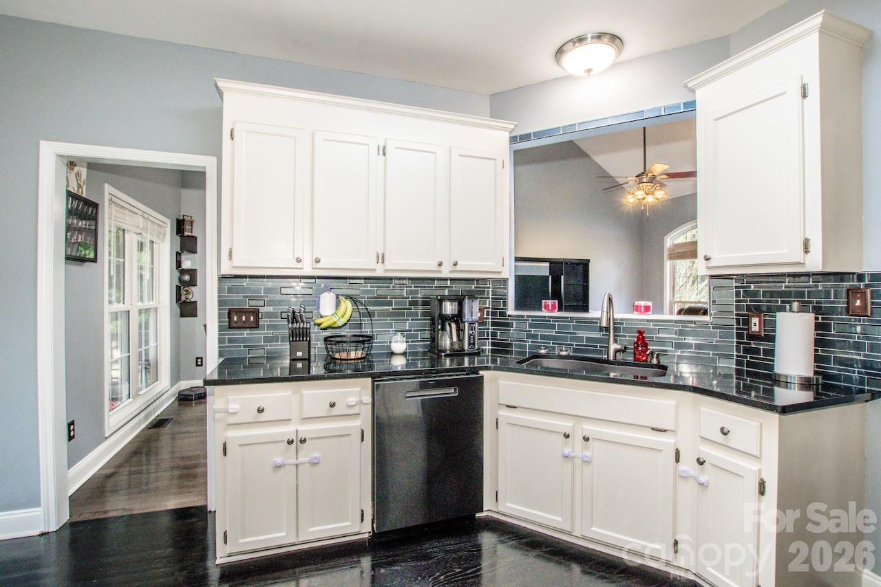 225 Delview Drive — Cherryville