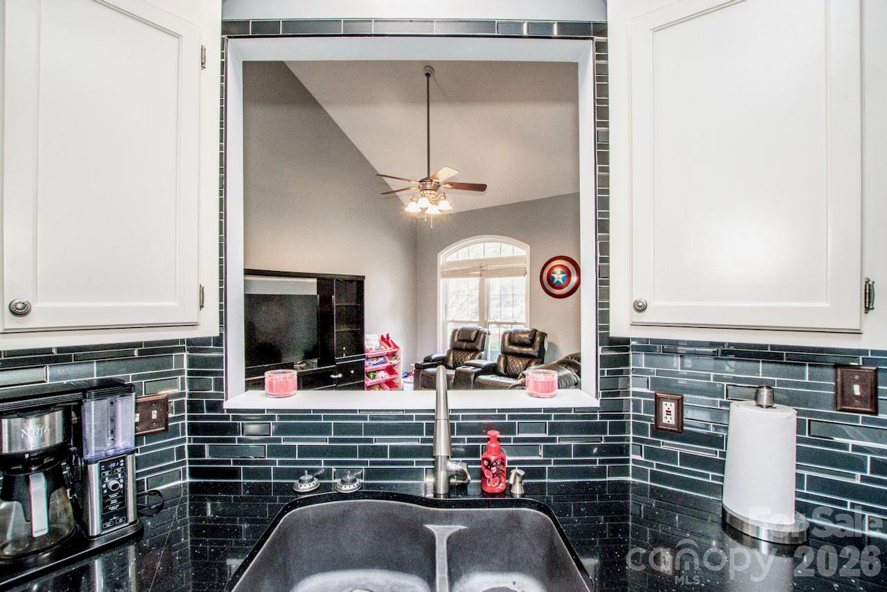 225 Delview Drive — Cherryville