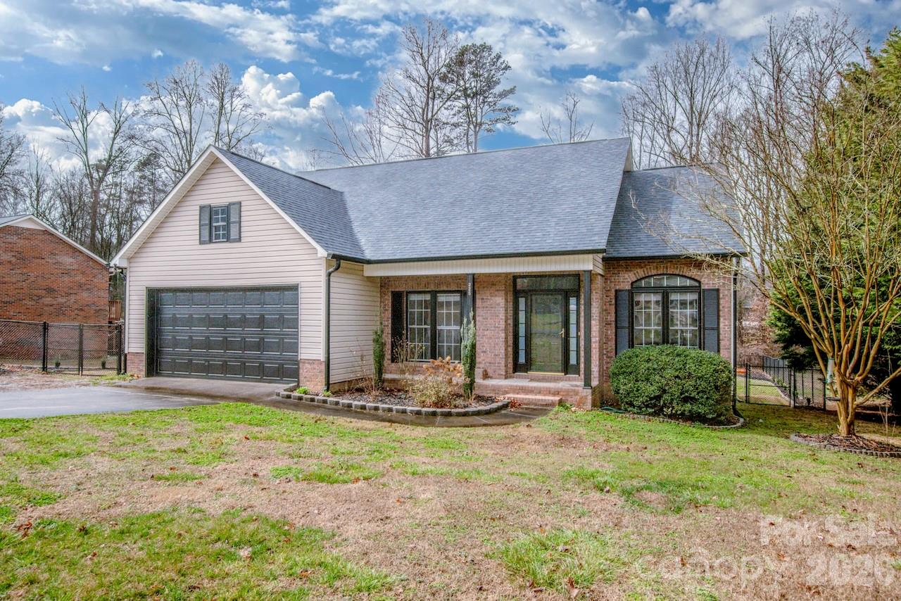 225 Delview Drive — Cherryville