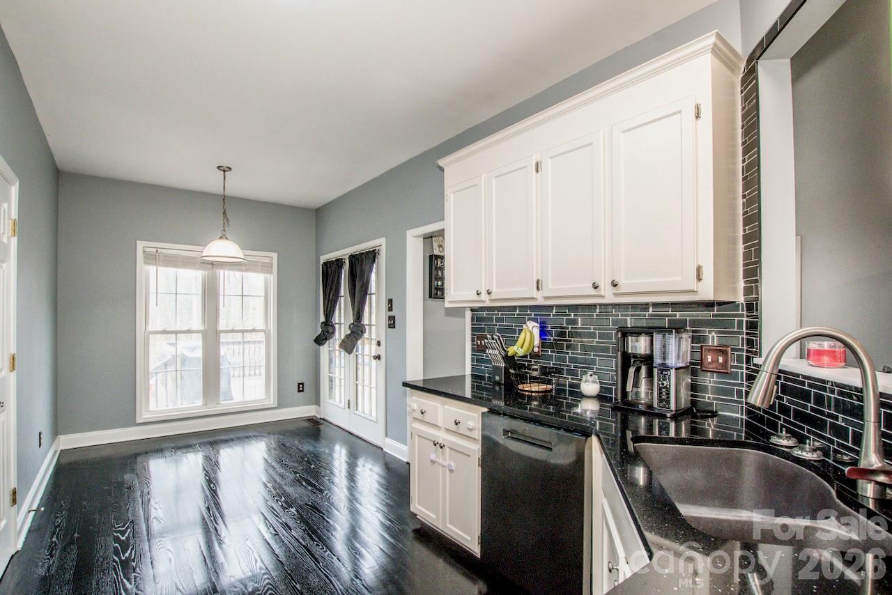 225 Delview Drive — Cherryville