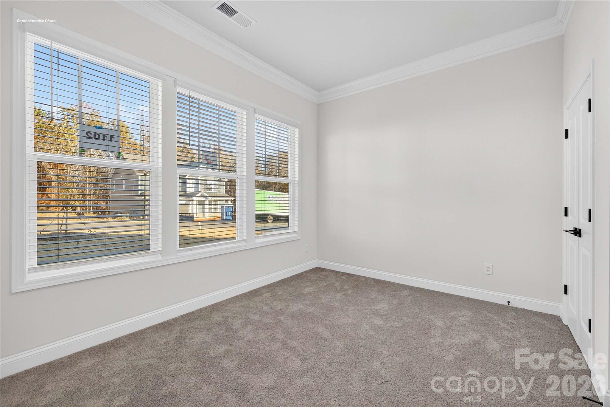 111 Rhuidean Court — Troutman