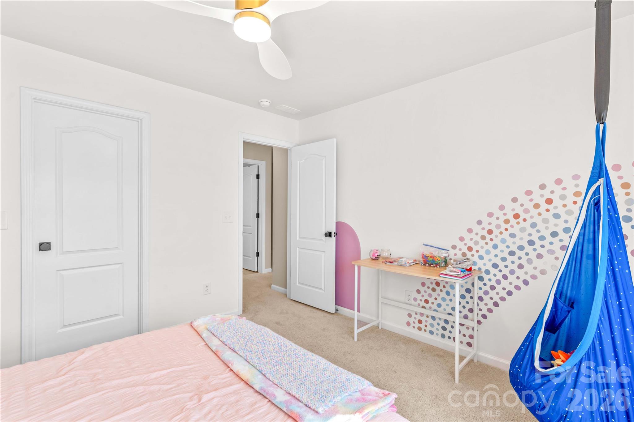 115 Outrigger Landing — Troutman
