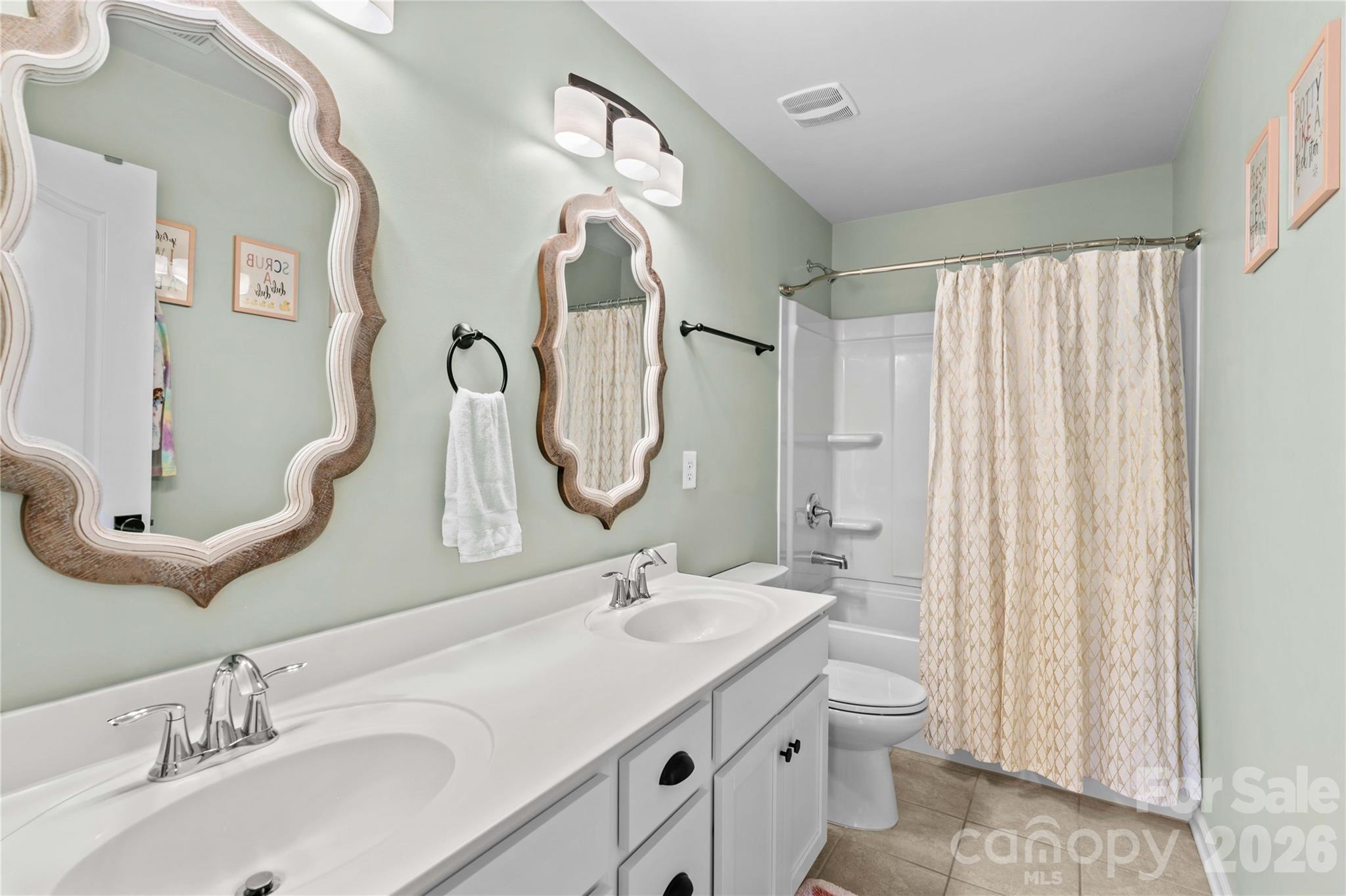 115 Outrigger Landing — Troutman