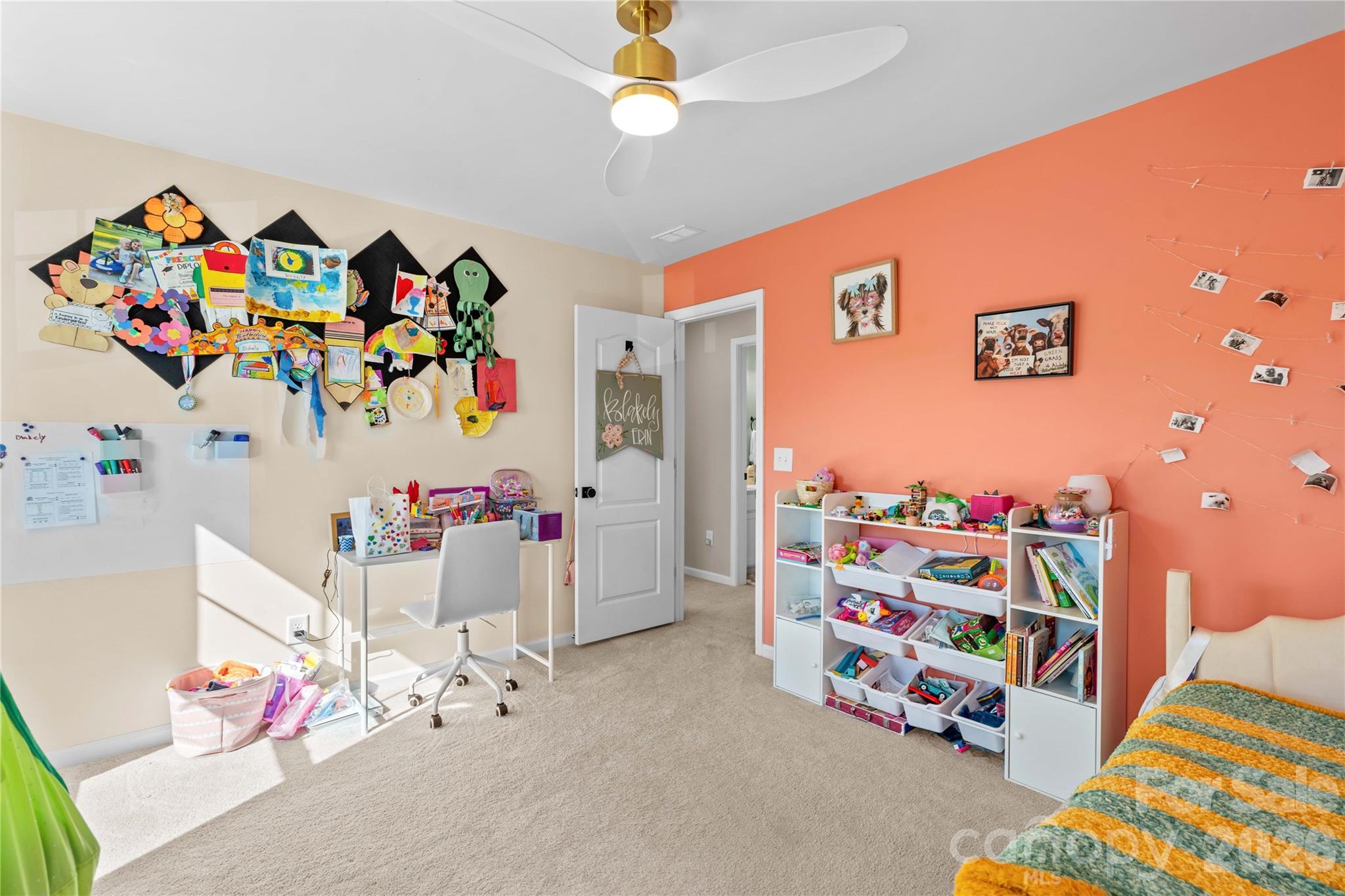 115 Outrigger Landing — Troutman