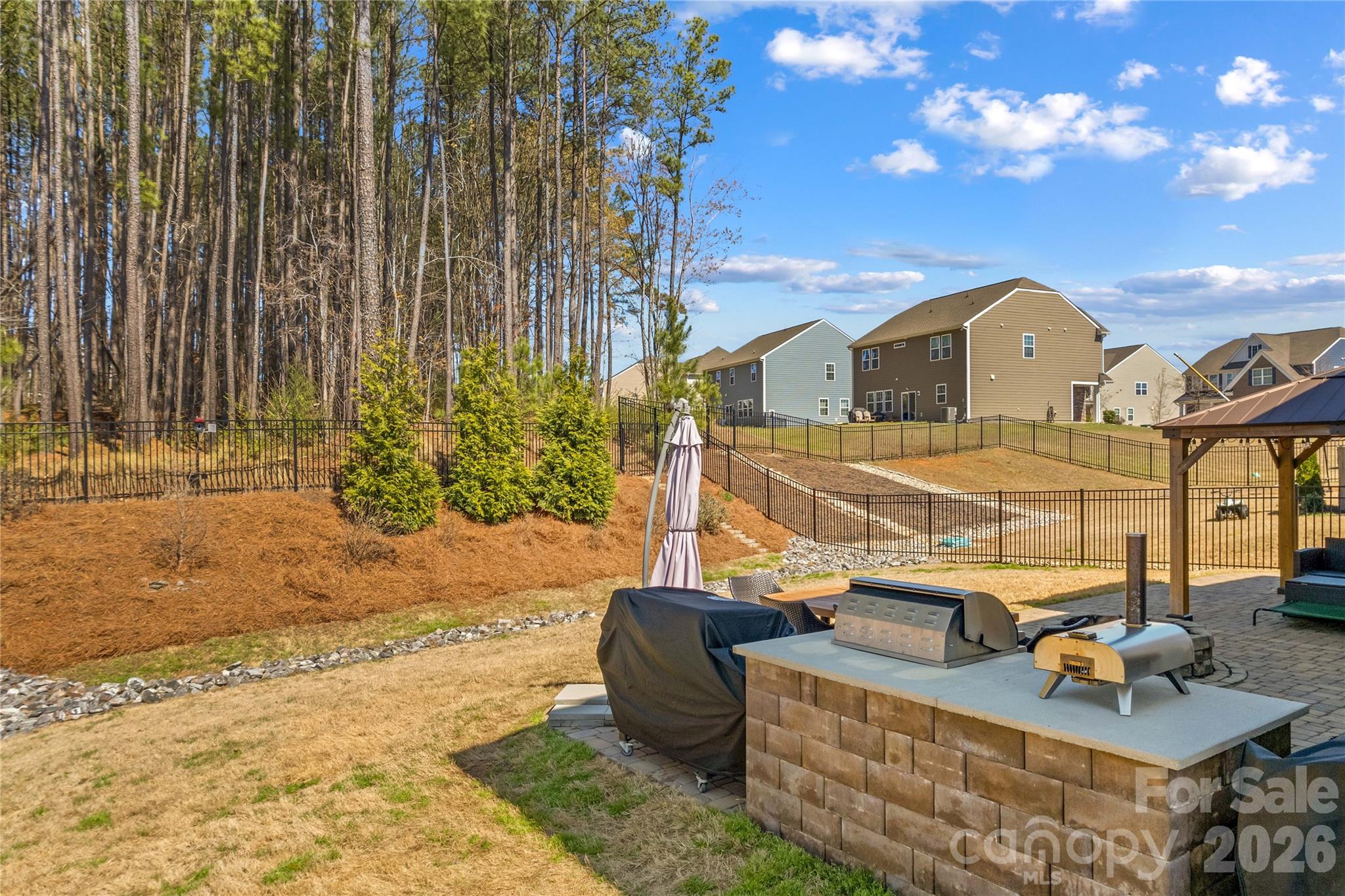115 Outrigger Landing — Troutman