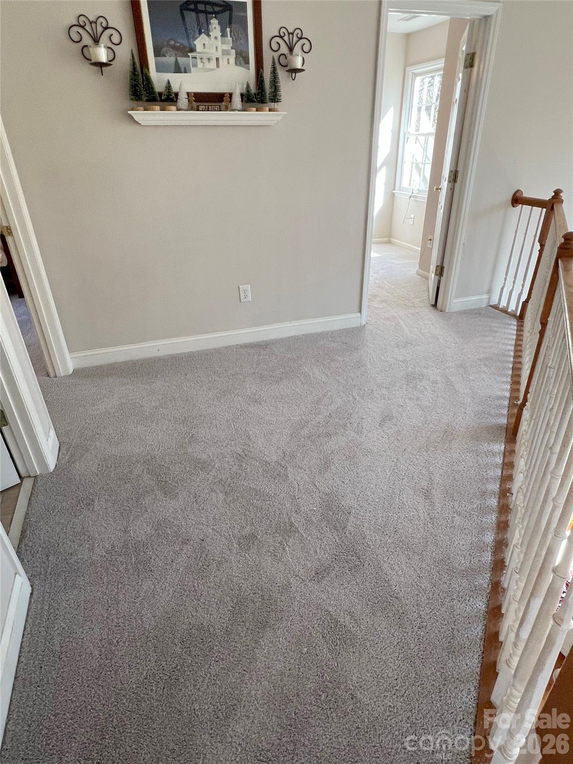 719 Victorian Lane — Monroe