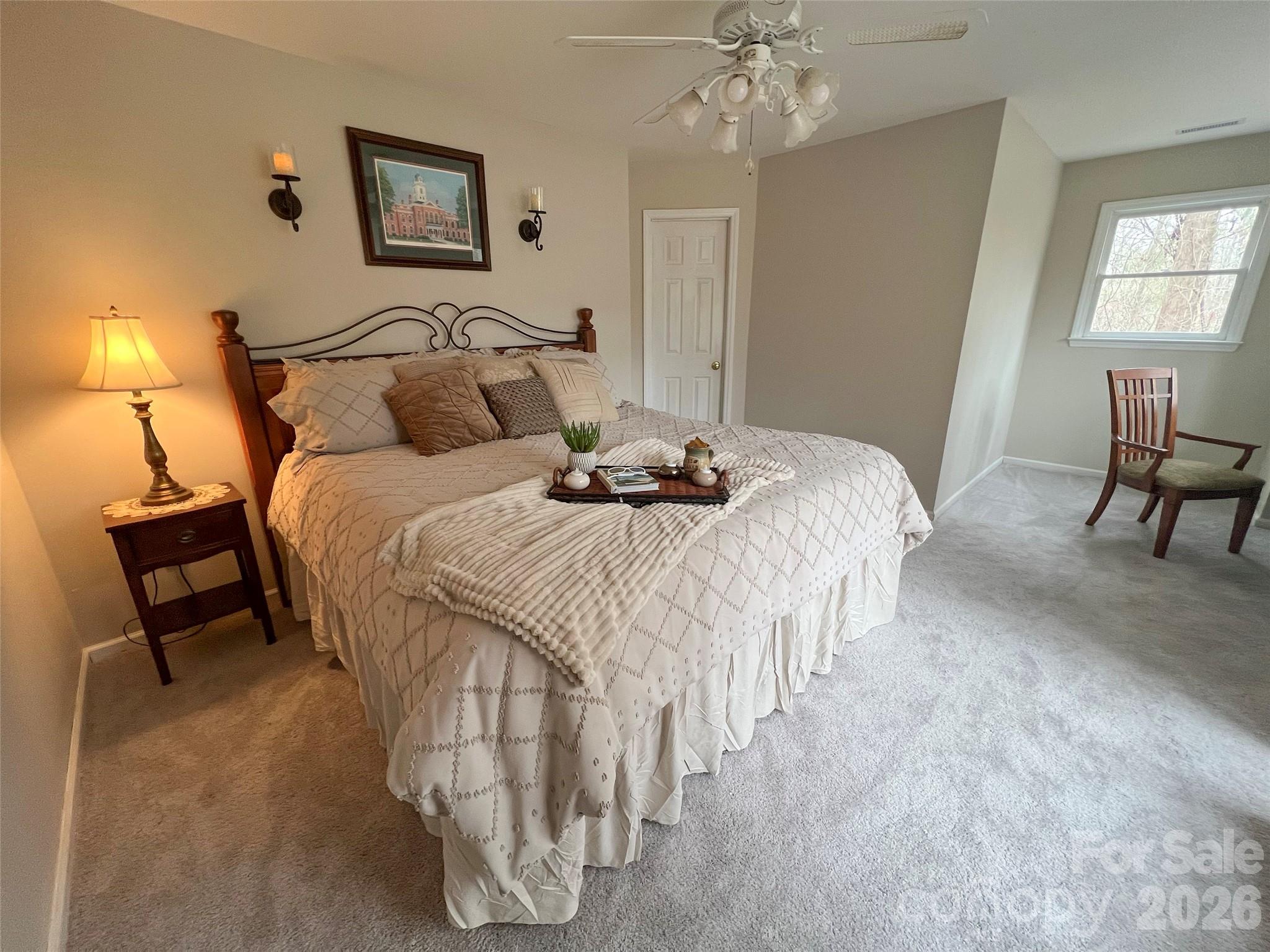 719 Victorian Lane — Monroe