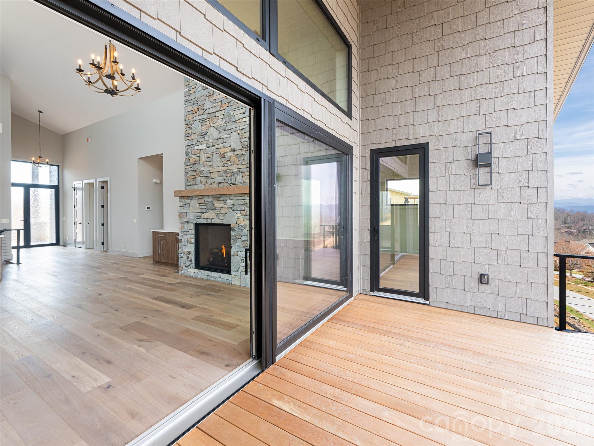 247 Coachman Drive — Hendersonville